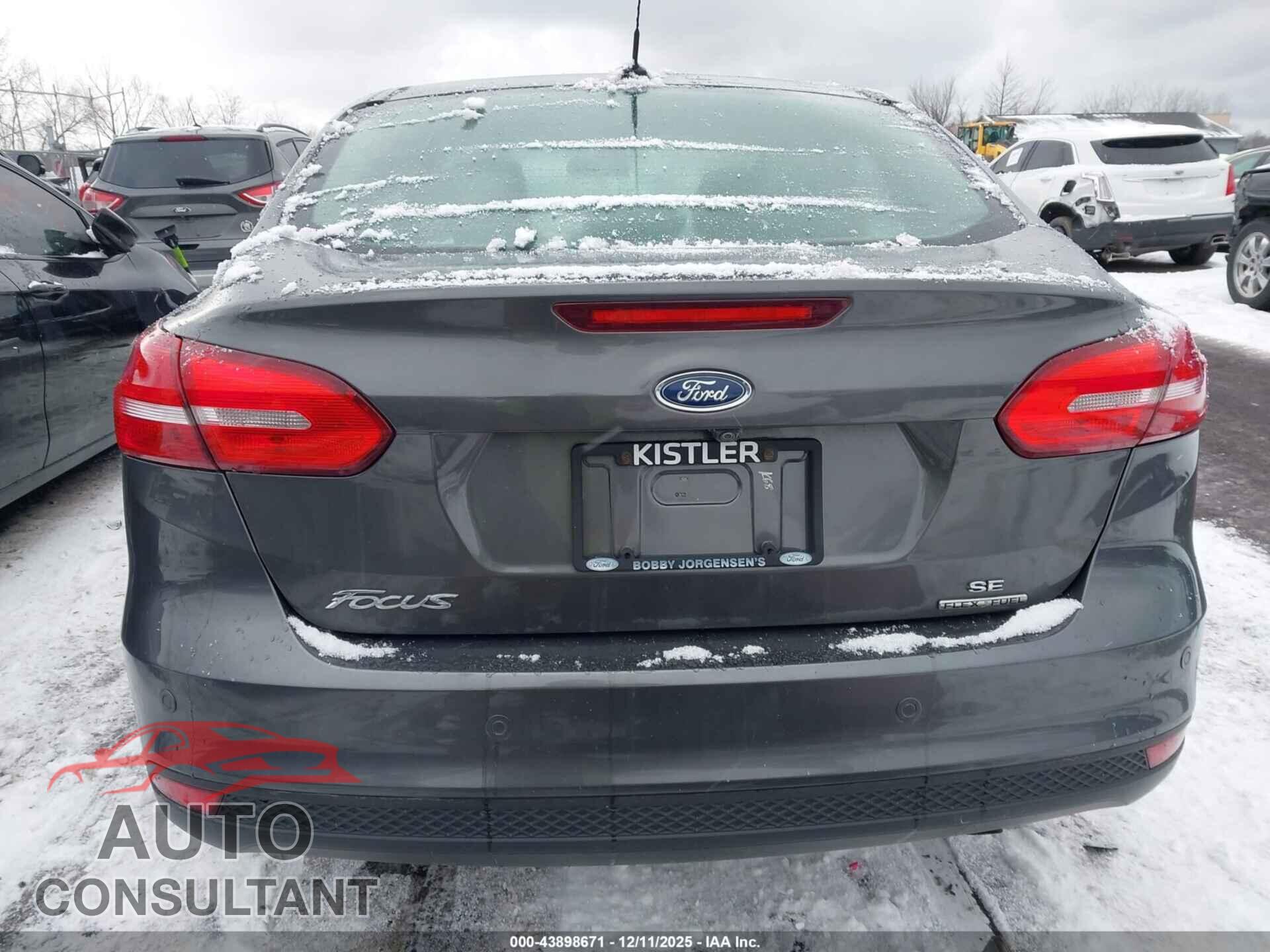 FORD FOCUS 2015 - 1FADP3F23FL305514