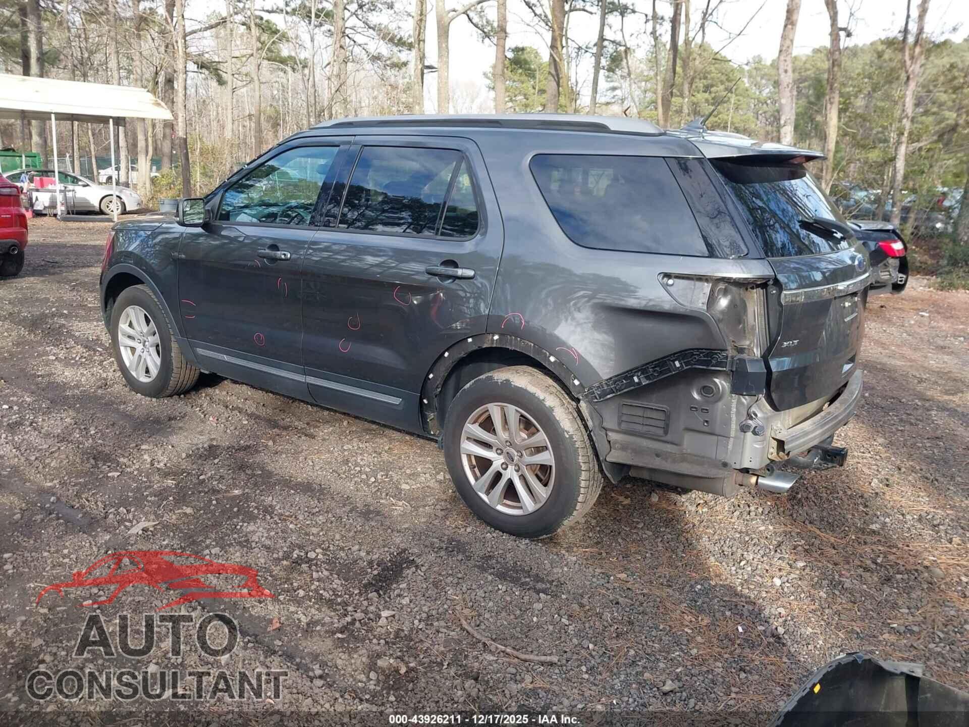 FORD EXPLORER 2018 - 1FM5K8DH3JGB01911
