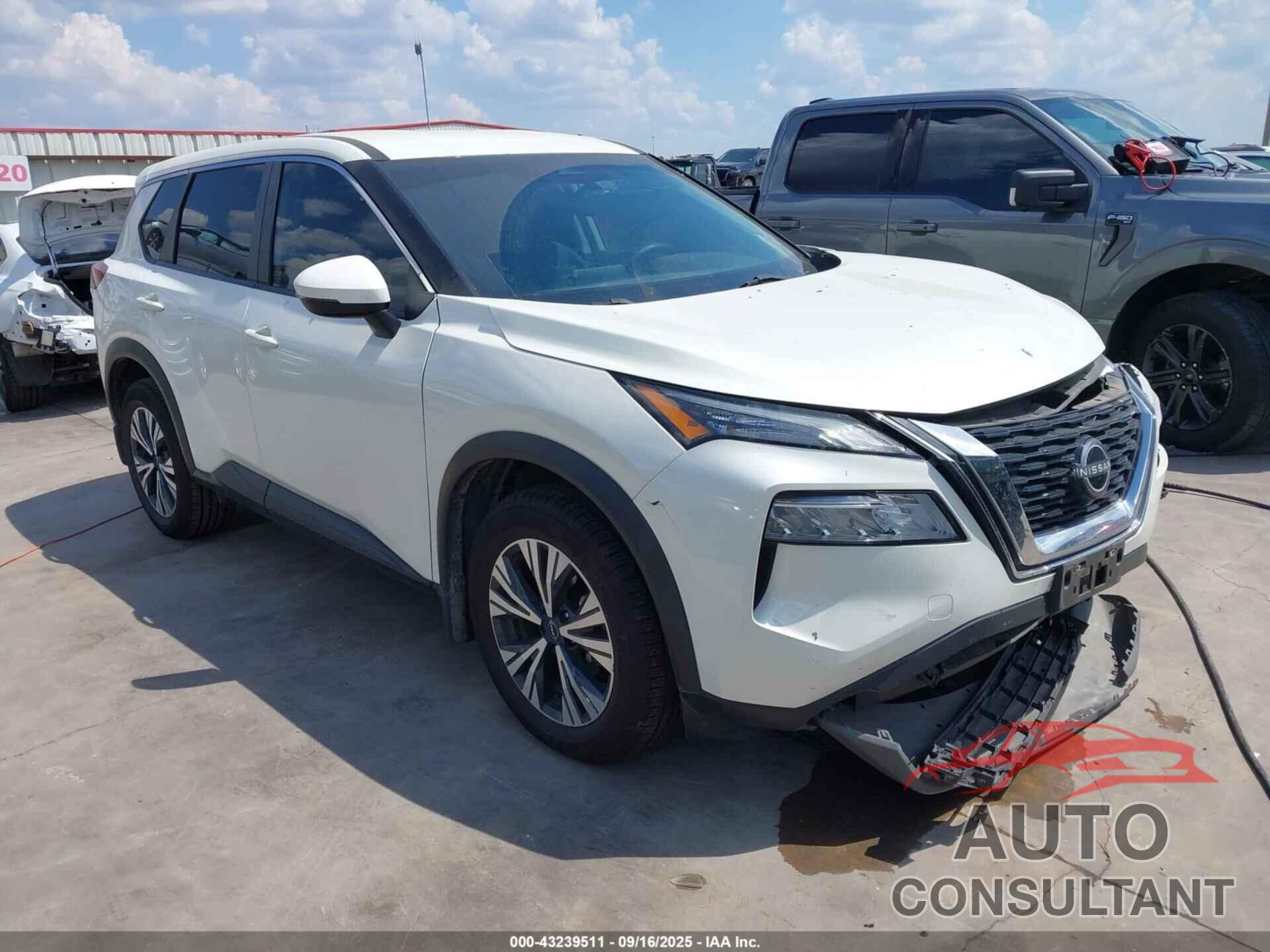 NISSAN ROGUE 2022 - 5N1BT3BA3NC697205