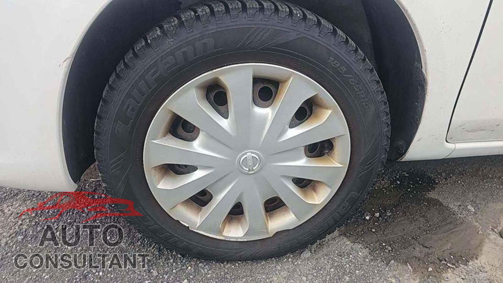 NISSAN VERSA 2017 - 3N1CN7AP3HL904445
