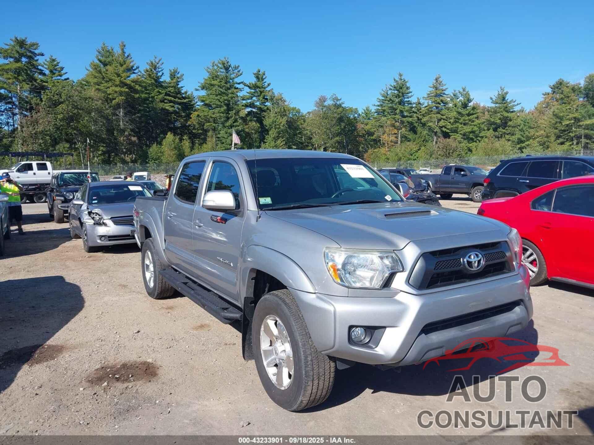 TOYOTA TACOMA 2015 - 3TMLU4EN1FM197831
