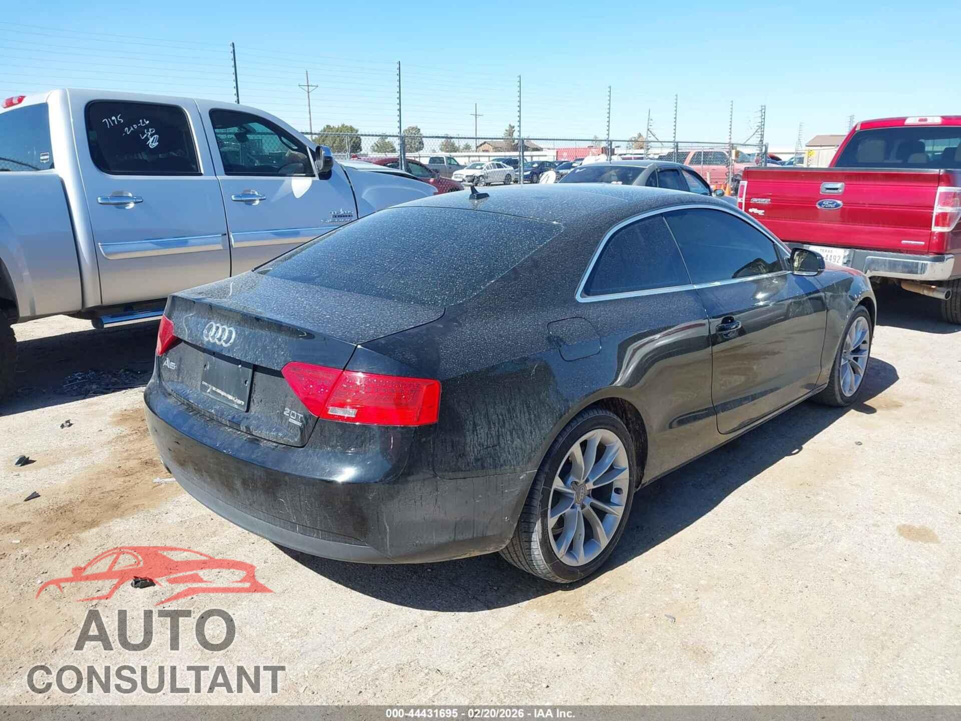 AUDI A5 2014 - WAUCFAFR6EA048110