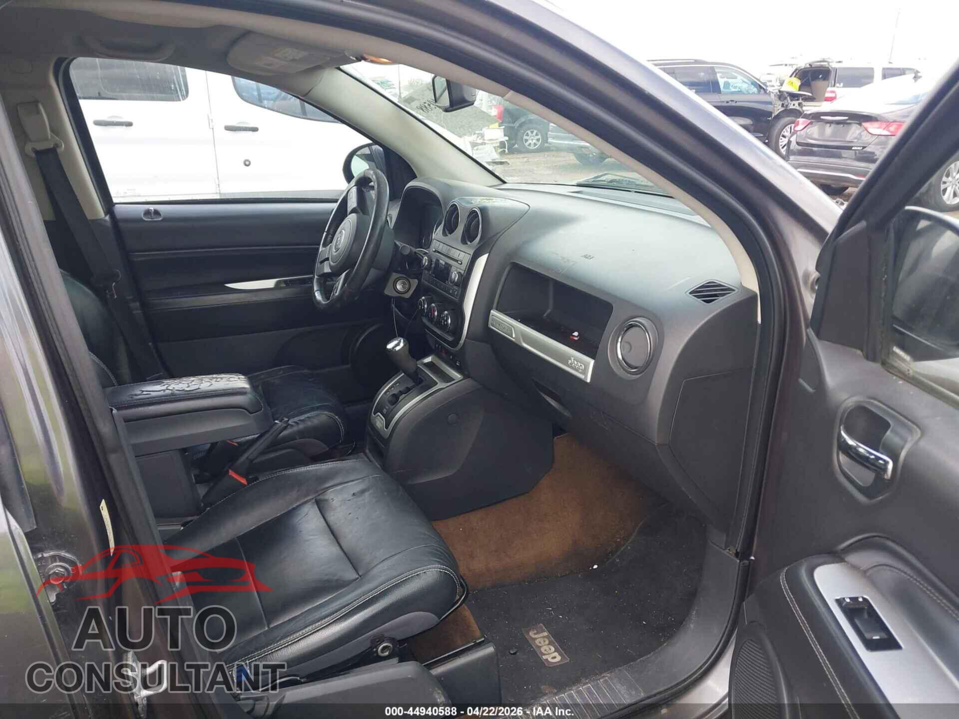 JEEP COMPASS 2014 - 1C4NJDEB1ED821130