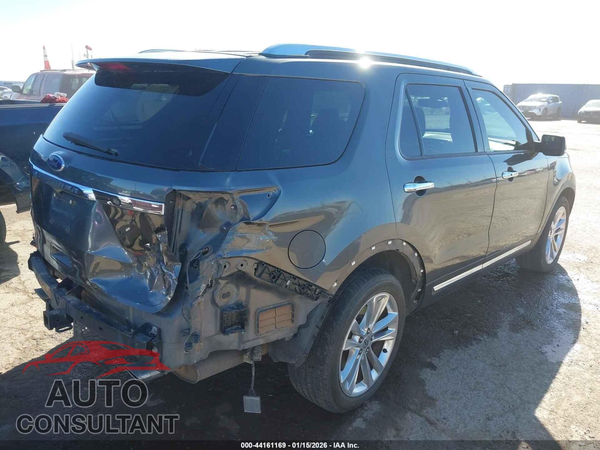 FORD EXPLORER 2018 - 1FM5K8F8XJGB30058