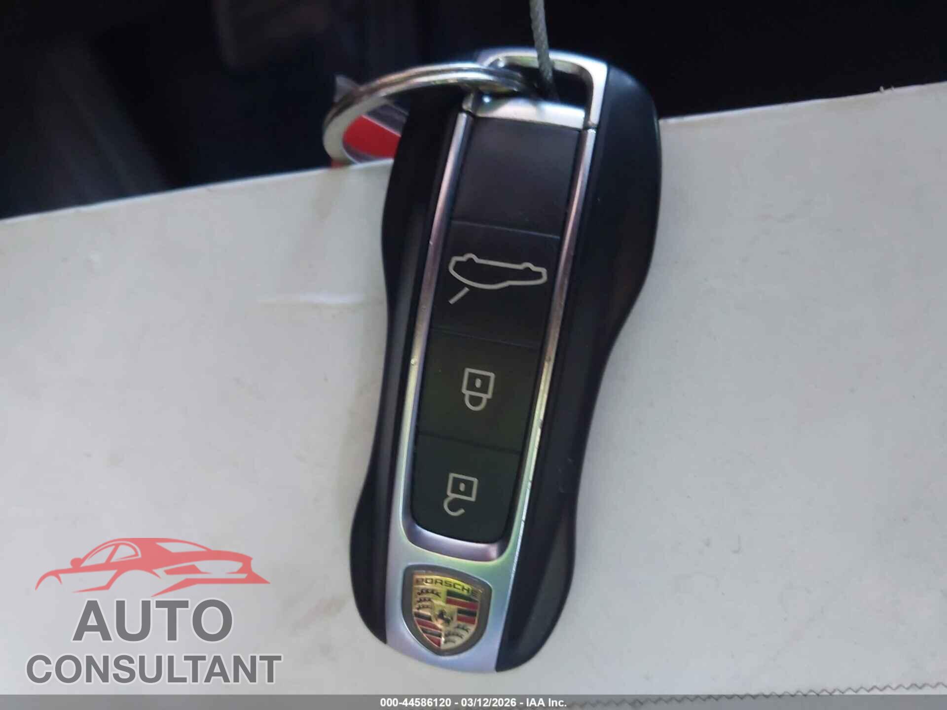 PORSCHE PANAMERA 2019 - WP0AA2A76KL100677