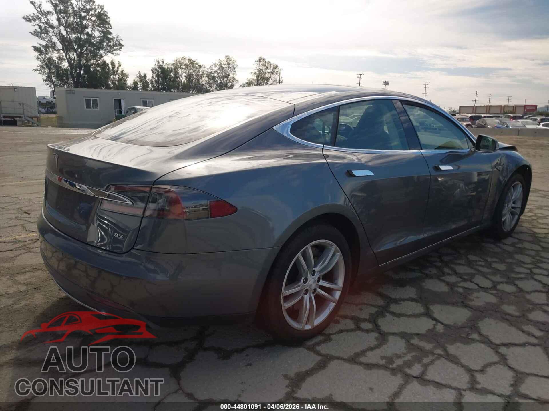 TESLA MODEL S 2013 - 5YJSA1CNXDFP27771