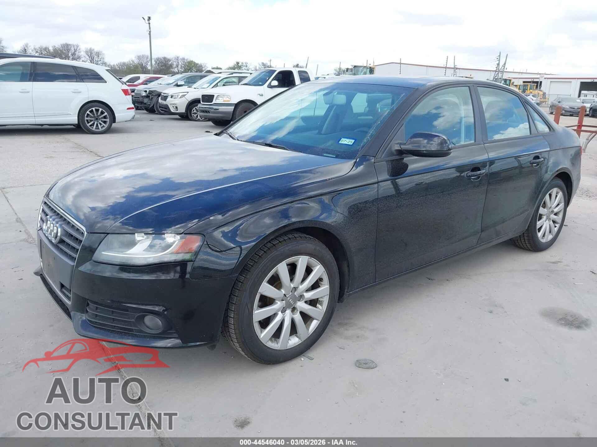 AUDI A4 2012 - WAUBFAFL7CA117603