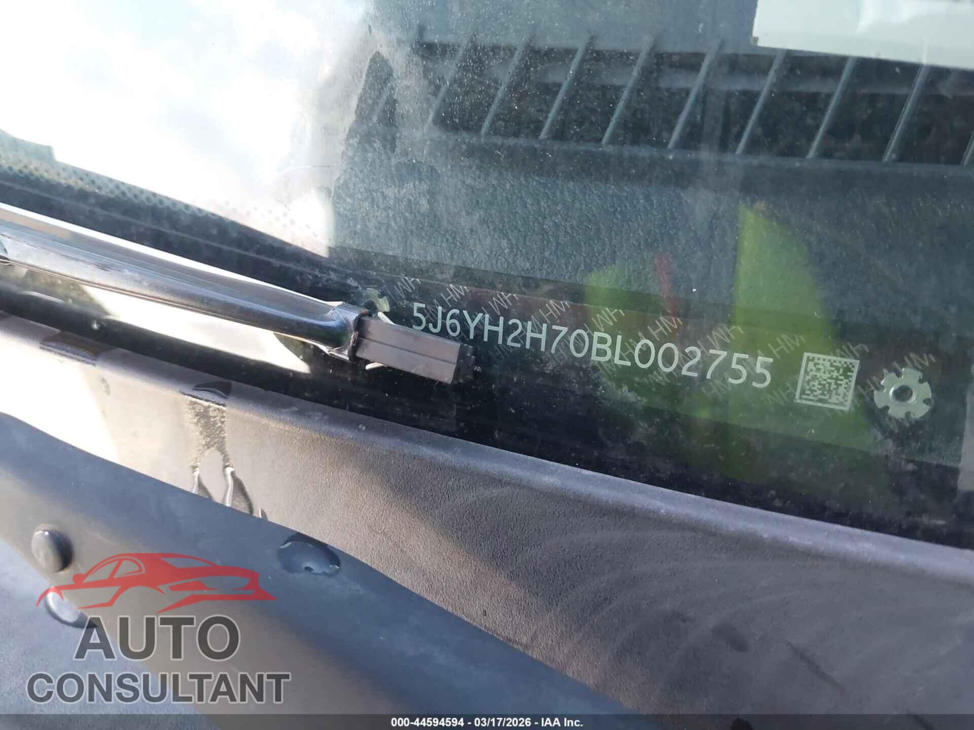 HONDA ELEMENT 2011 - 5J6YH2H70BL002755
