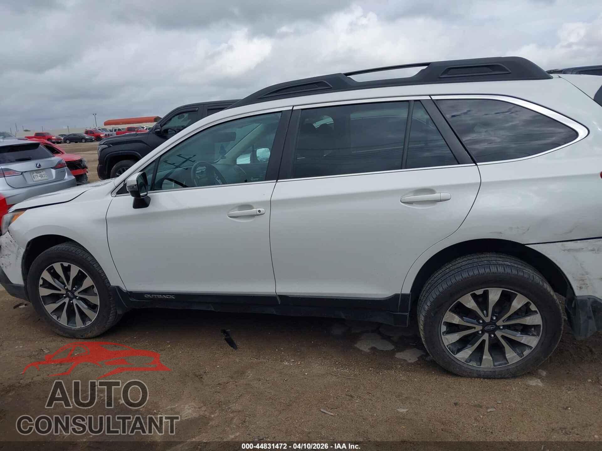 SUBARU OUTBACK 2017 - 4S4BSENC4H3363605