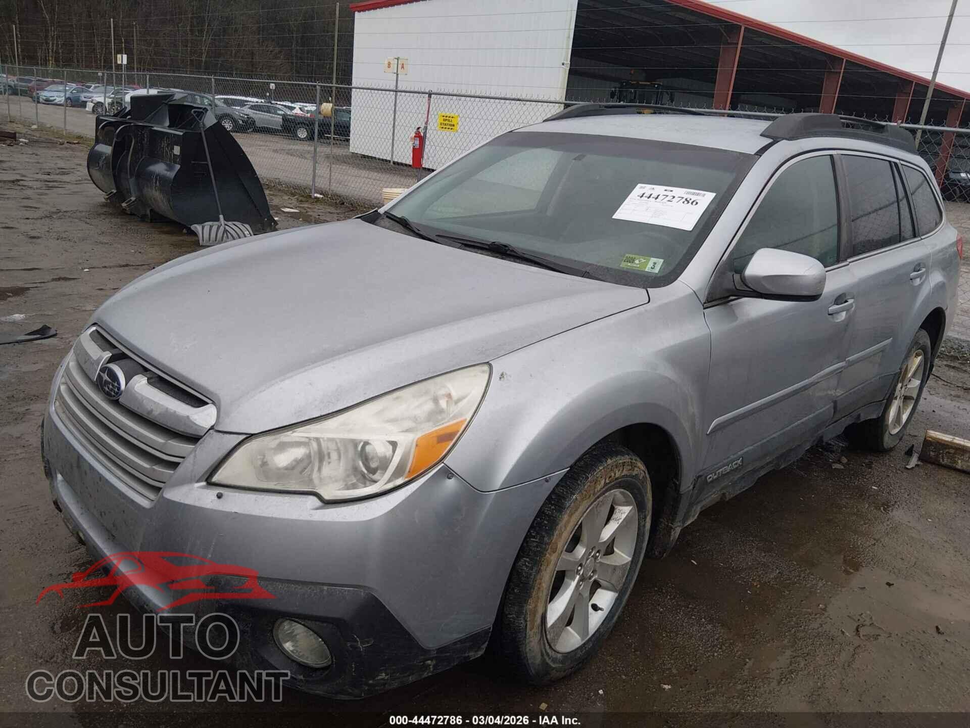 SUBARU OUTBACK 2013 - 4S4BRCJC6D3204729