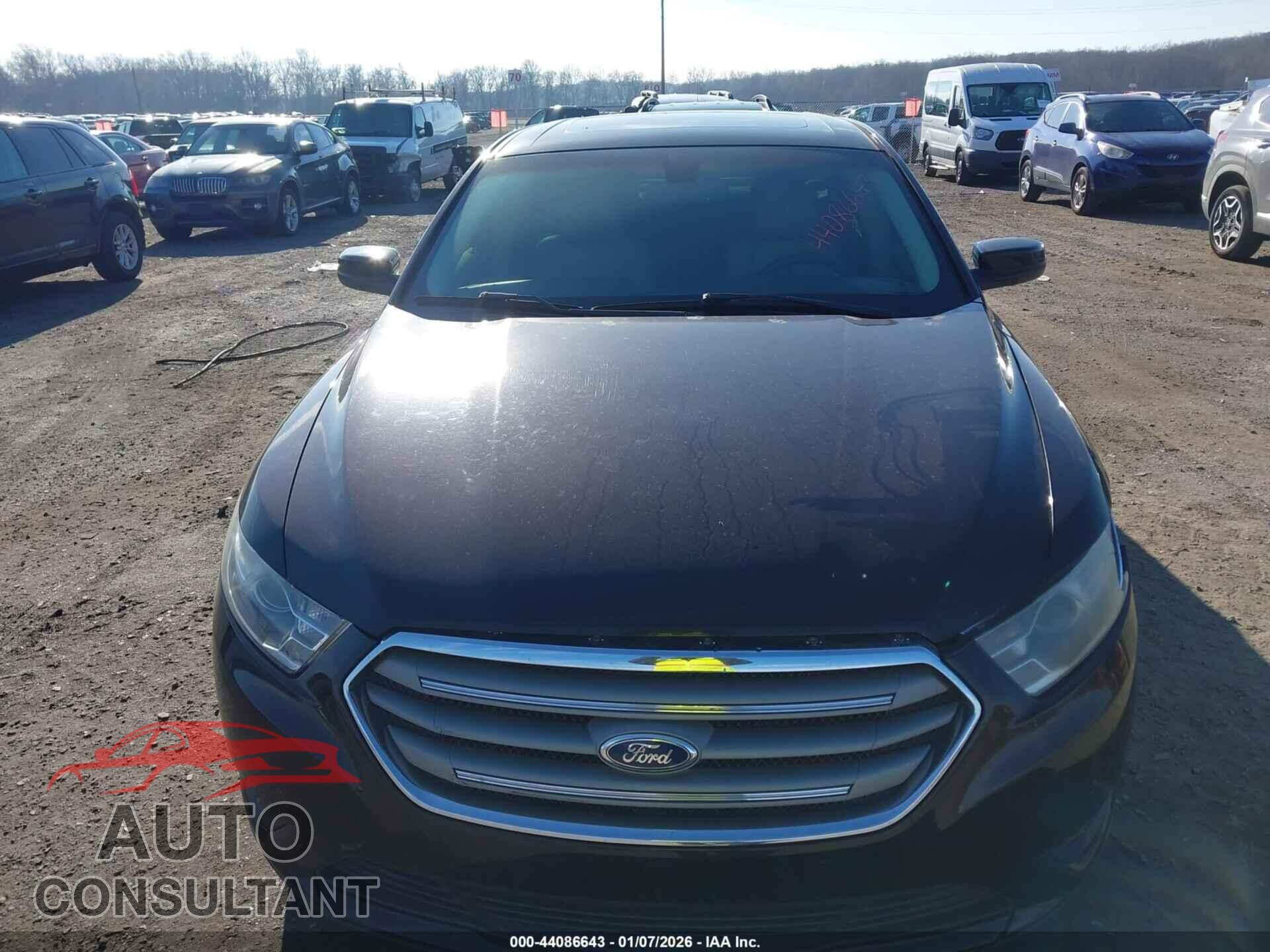 FORD TAURUS 2013 - 1FAHP2E85DG224540