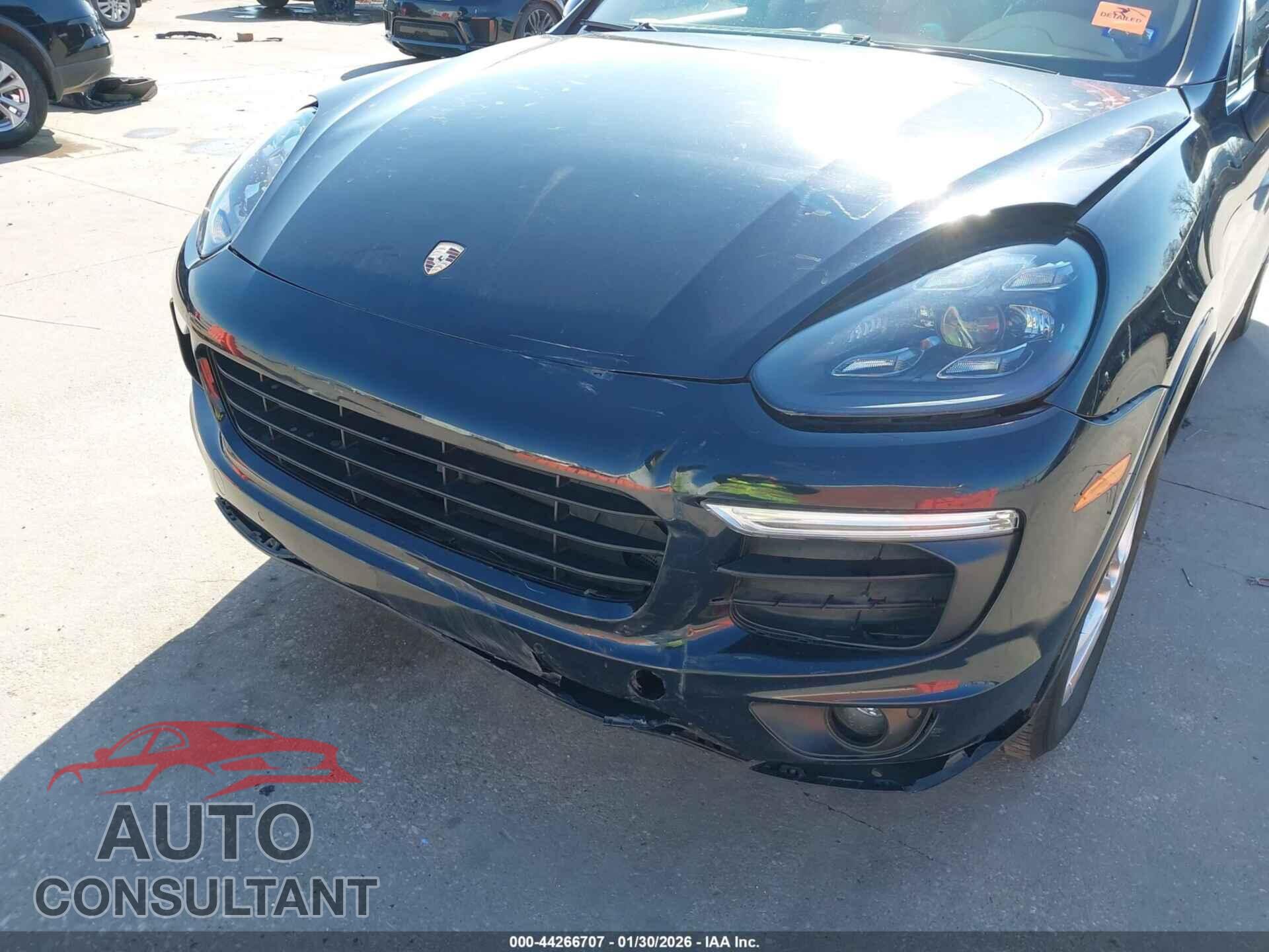PORSCHE CAYENNE 2016 - WP1AA2A27GLA08973