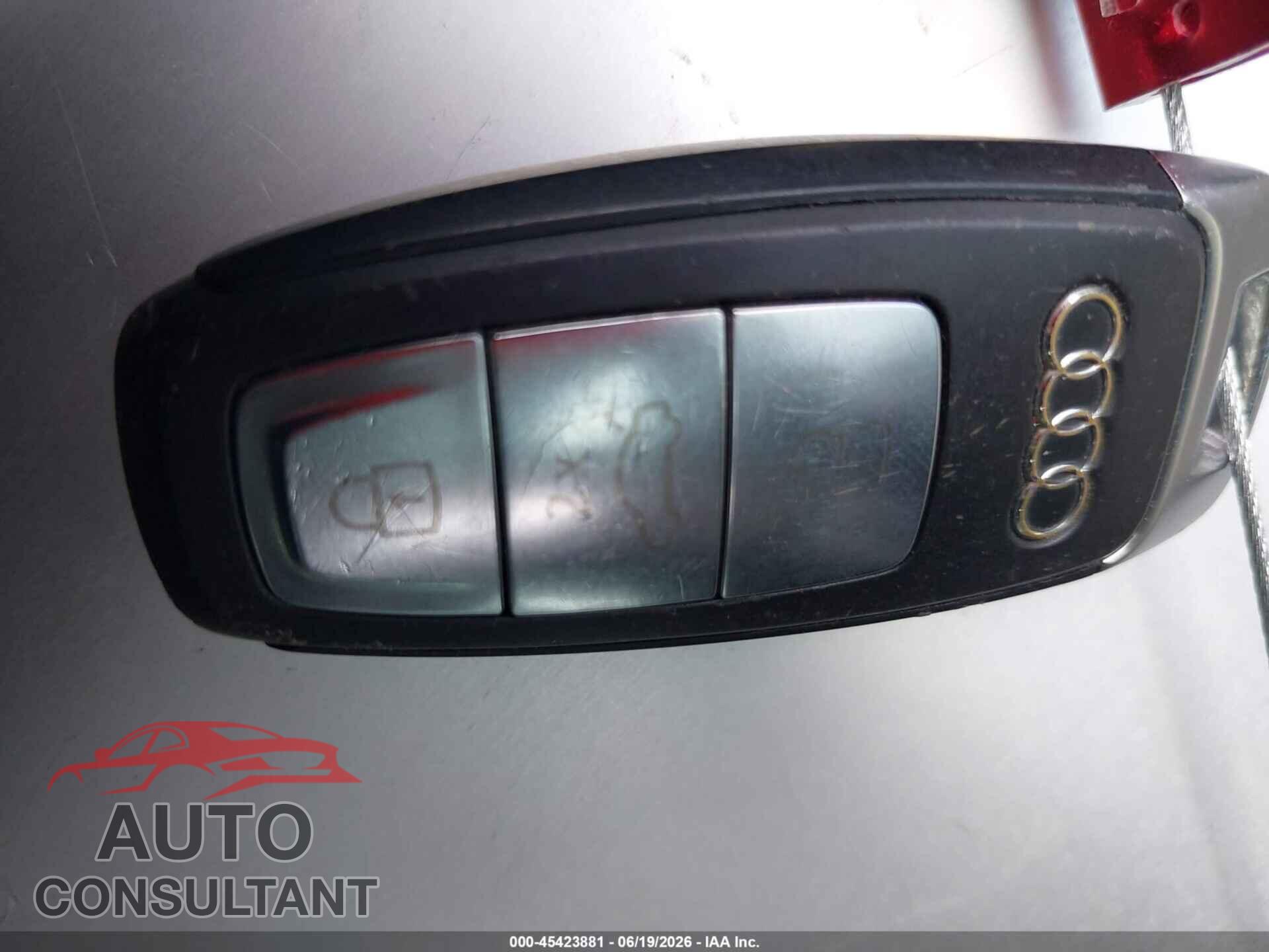 AUDI A7 2019 - WAUR2AF26KN105242