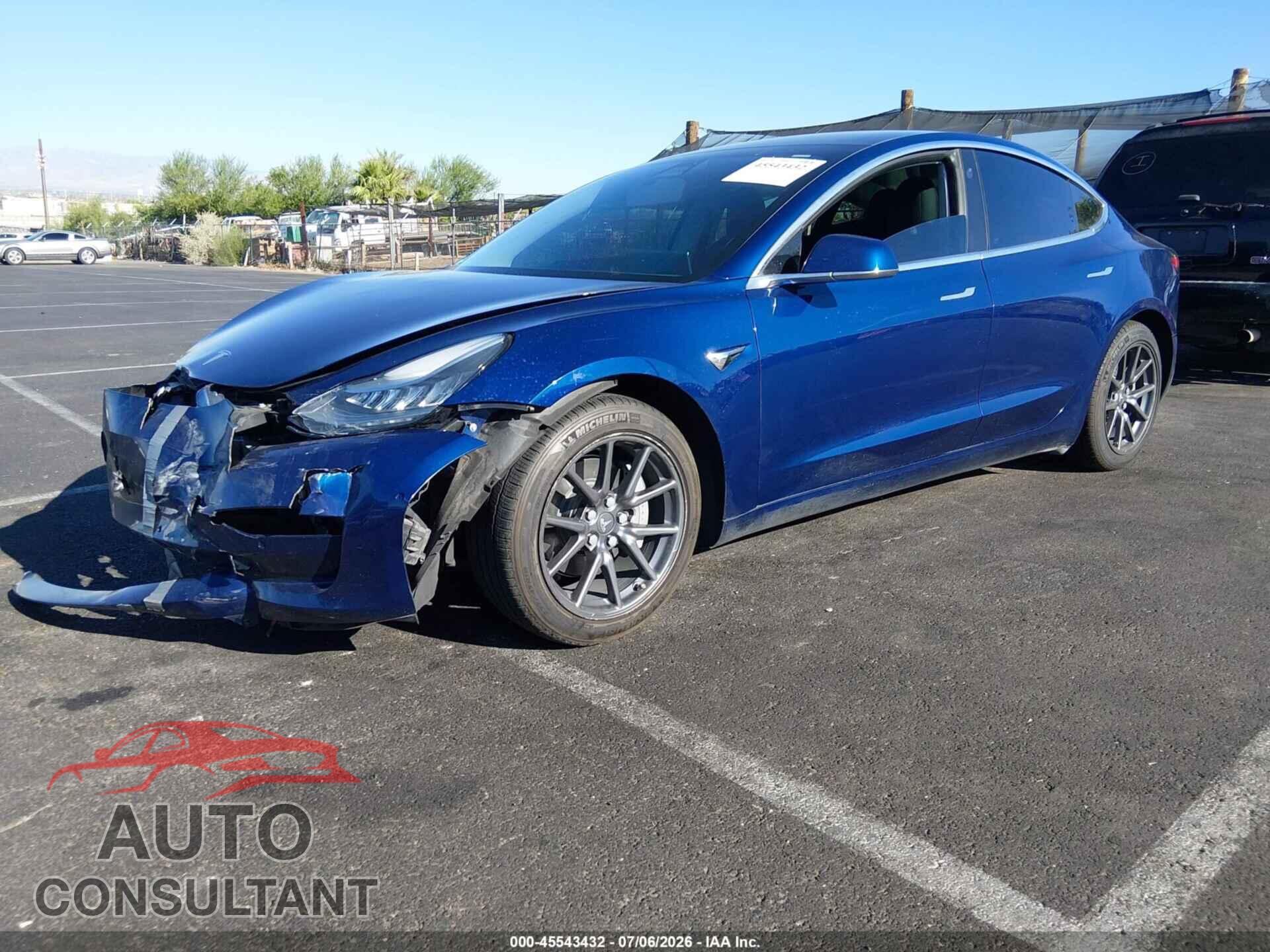 TESLA MODEL 3 2018 - 5YJ3E1EA0JF124973