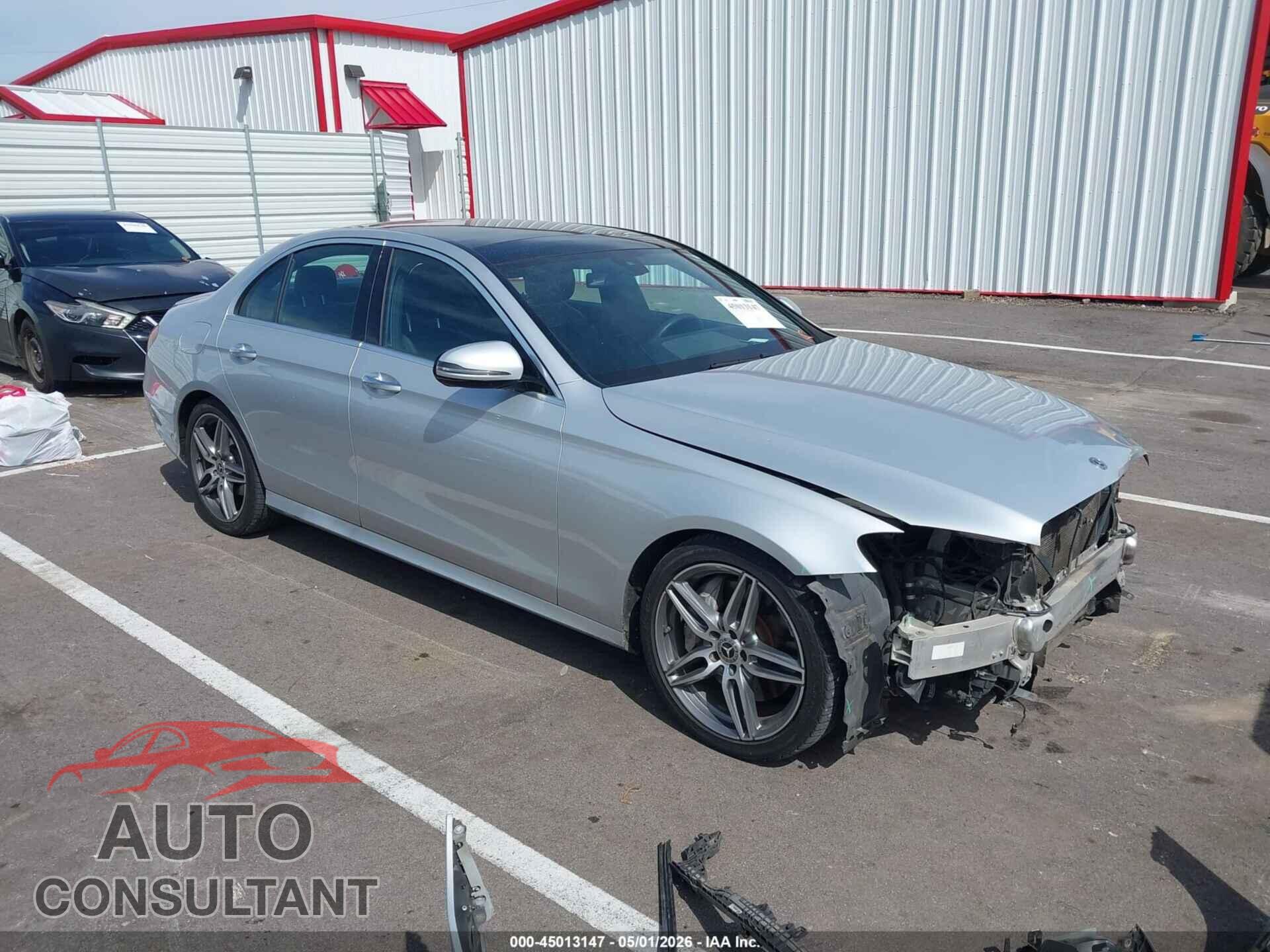 MERCEDES-BENZ E 300 2018 - WDDZF4JB7JA294284