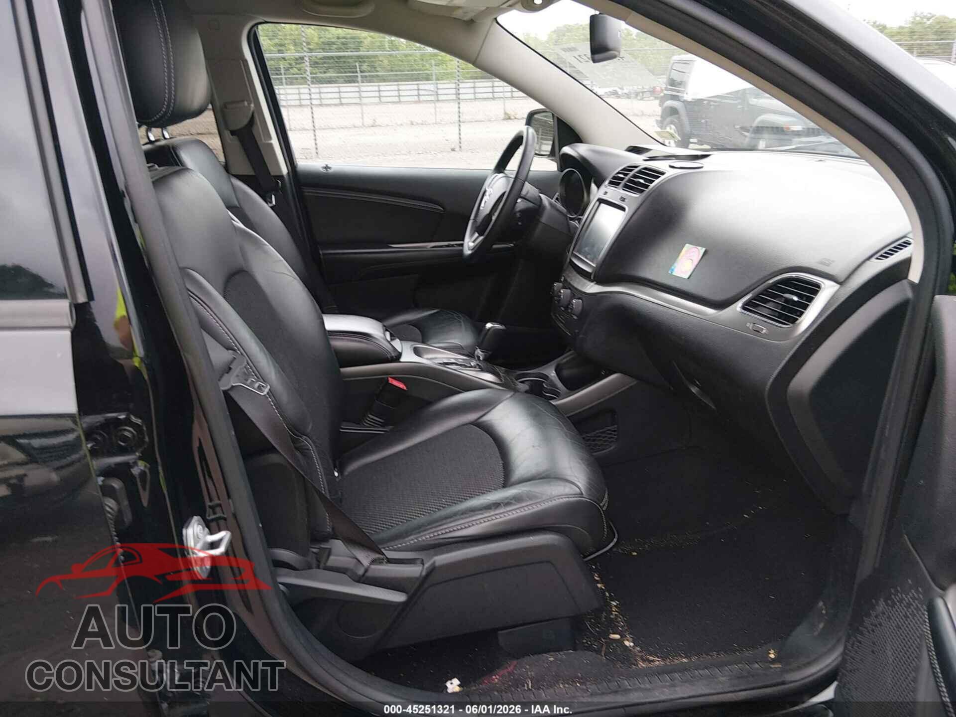 DODGE JOURNEY 2015 - 3C4PDDGG9FT740137