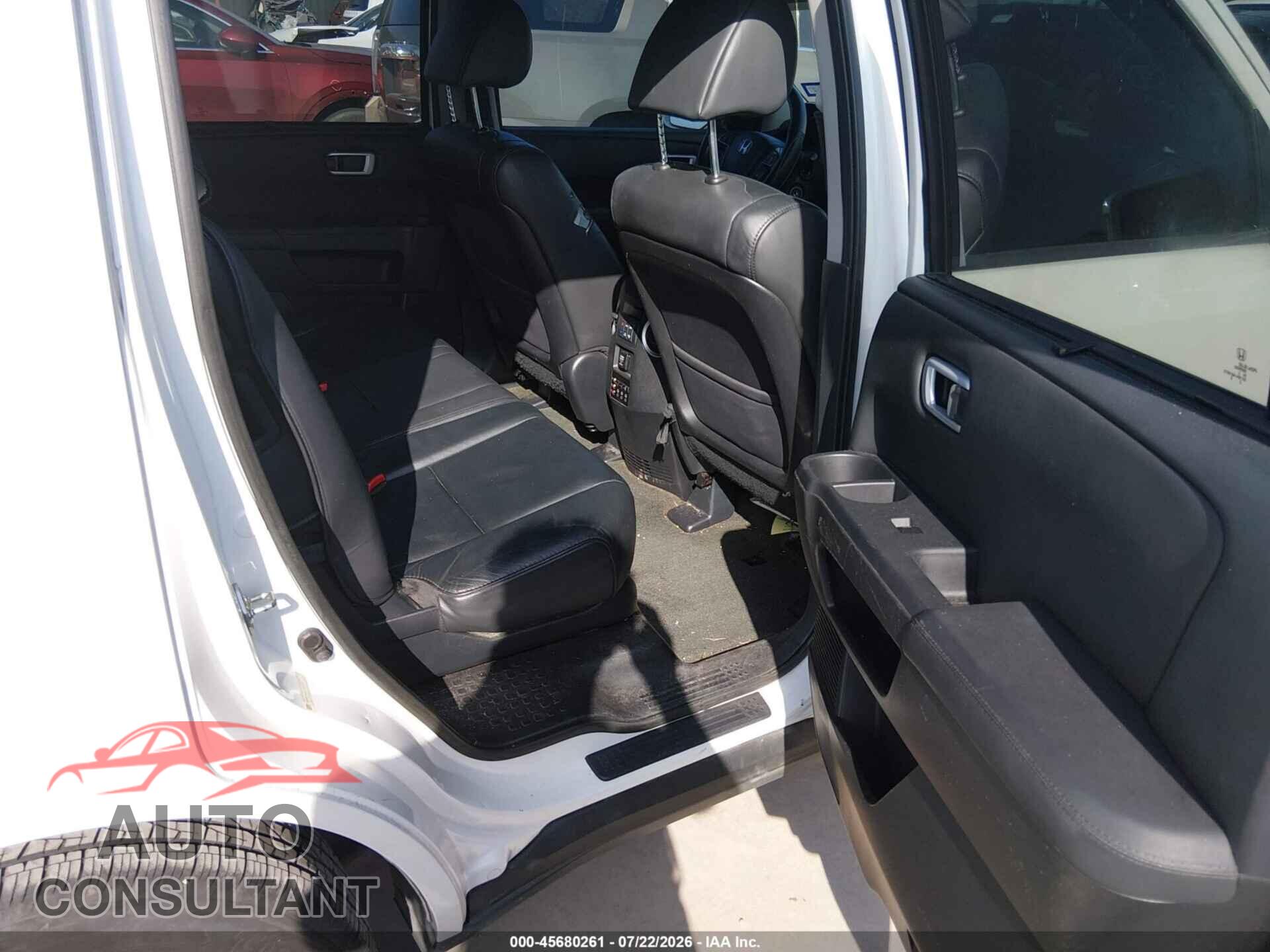HONDA PILOT 2014 - 5FNYF3H95EB007735