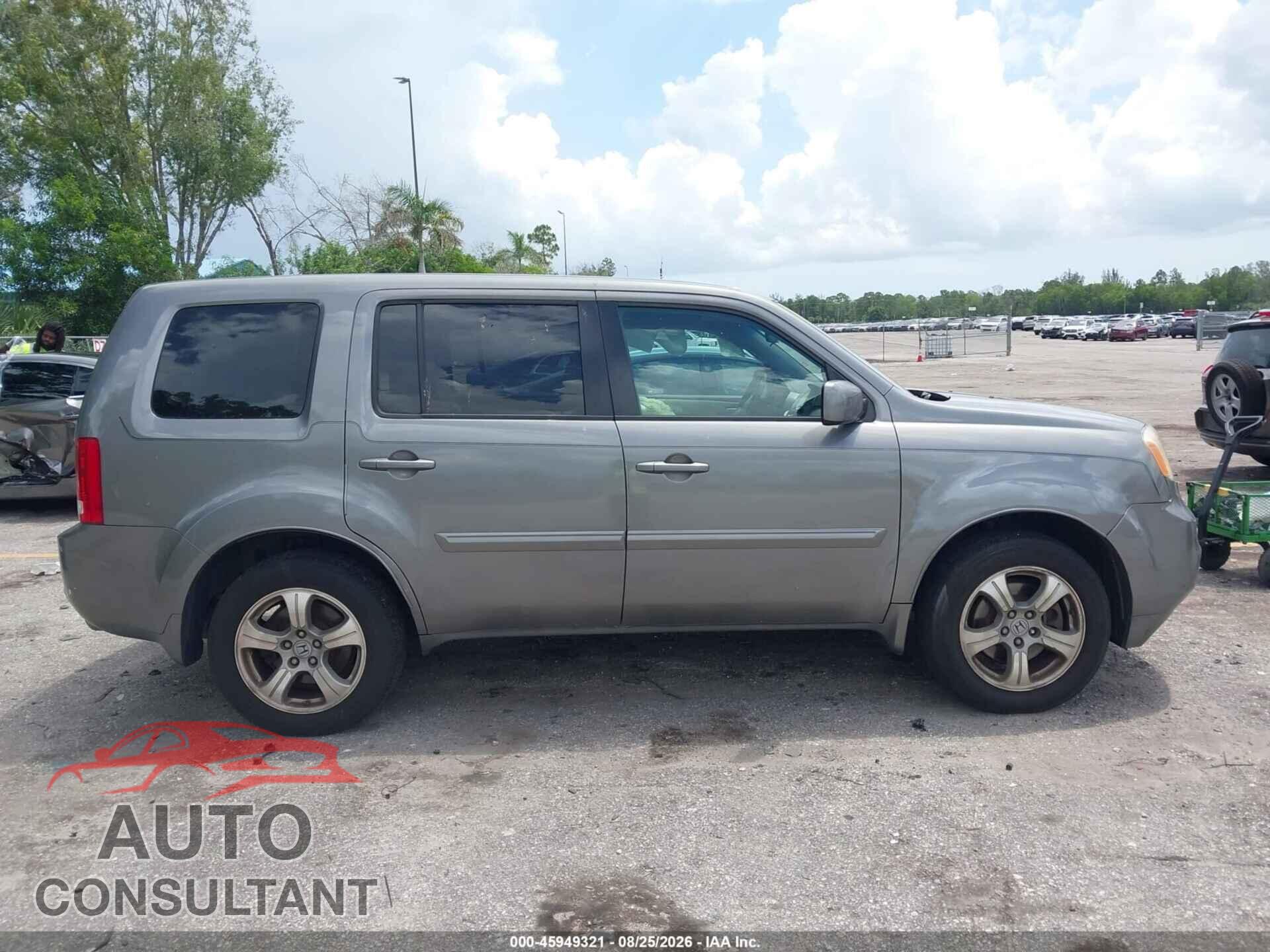 HONDA PILOT 2012 - 5FNYF3H44CB022759