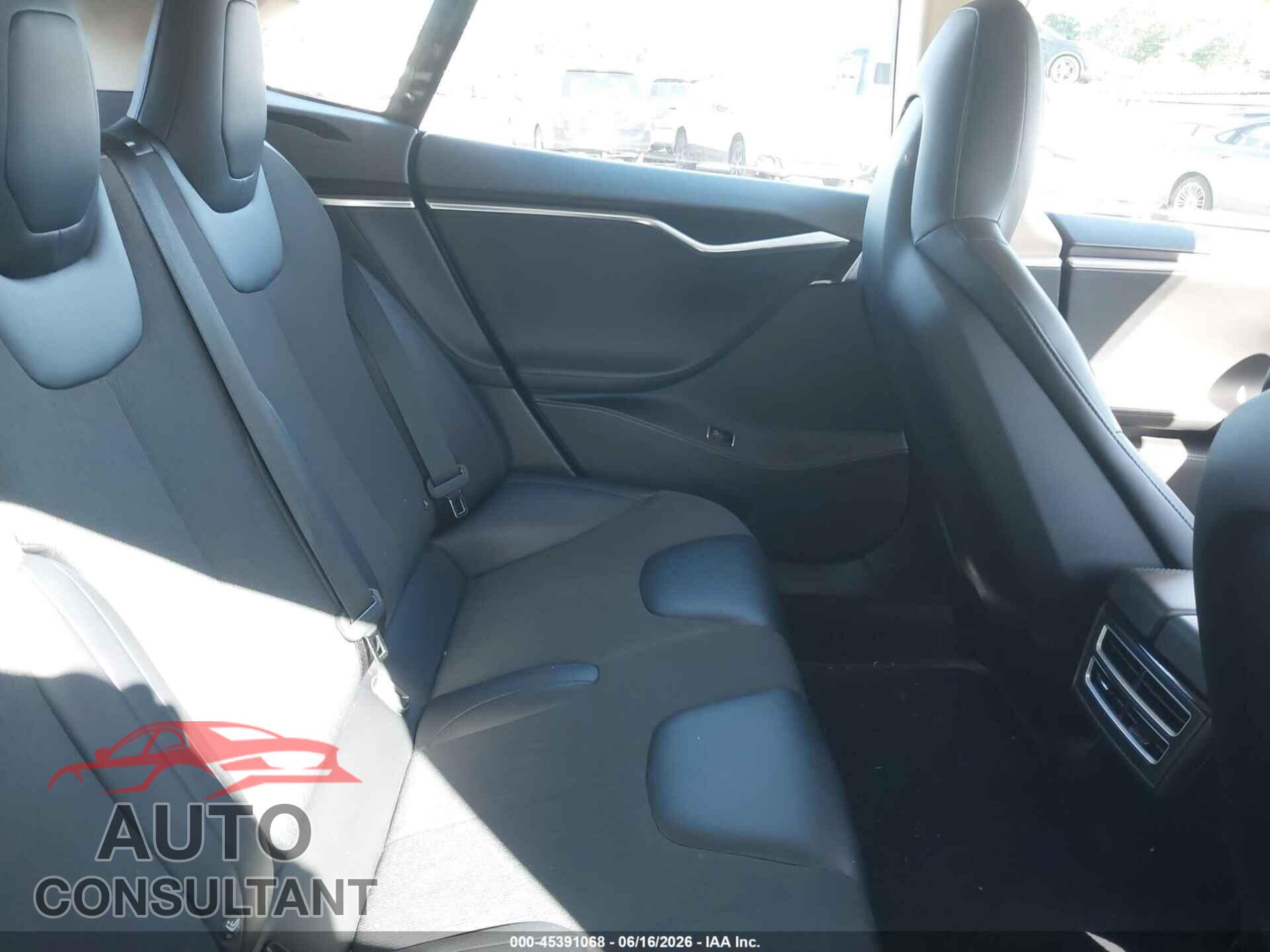 TESLA MODEL S 2014 - 5YJSA1S14EFP63620