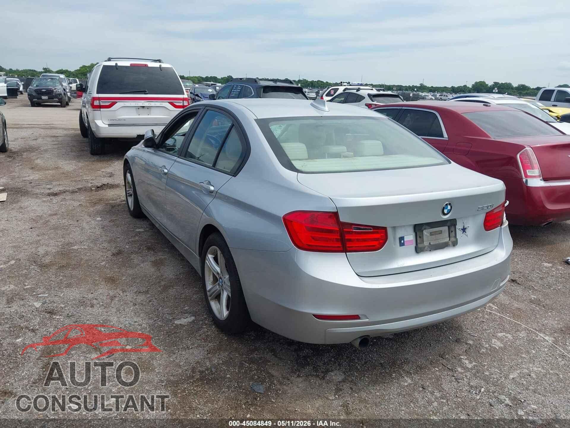 BMW 320I 2014 - WBA3B1C53EP678614