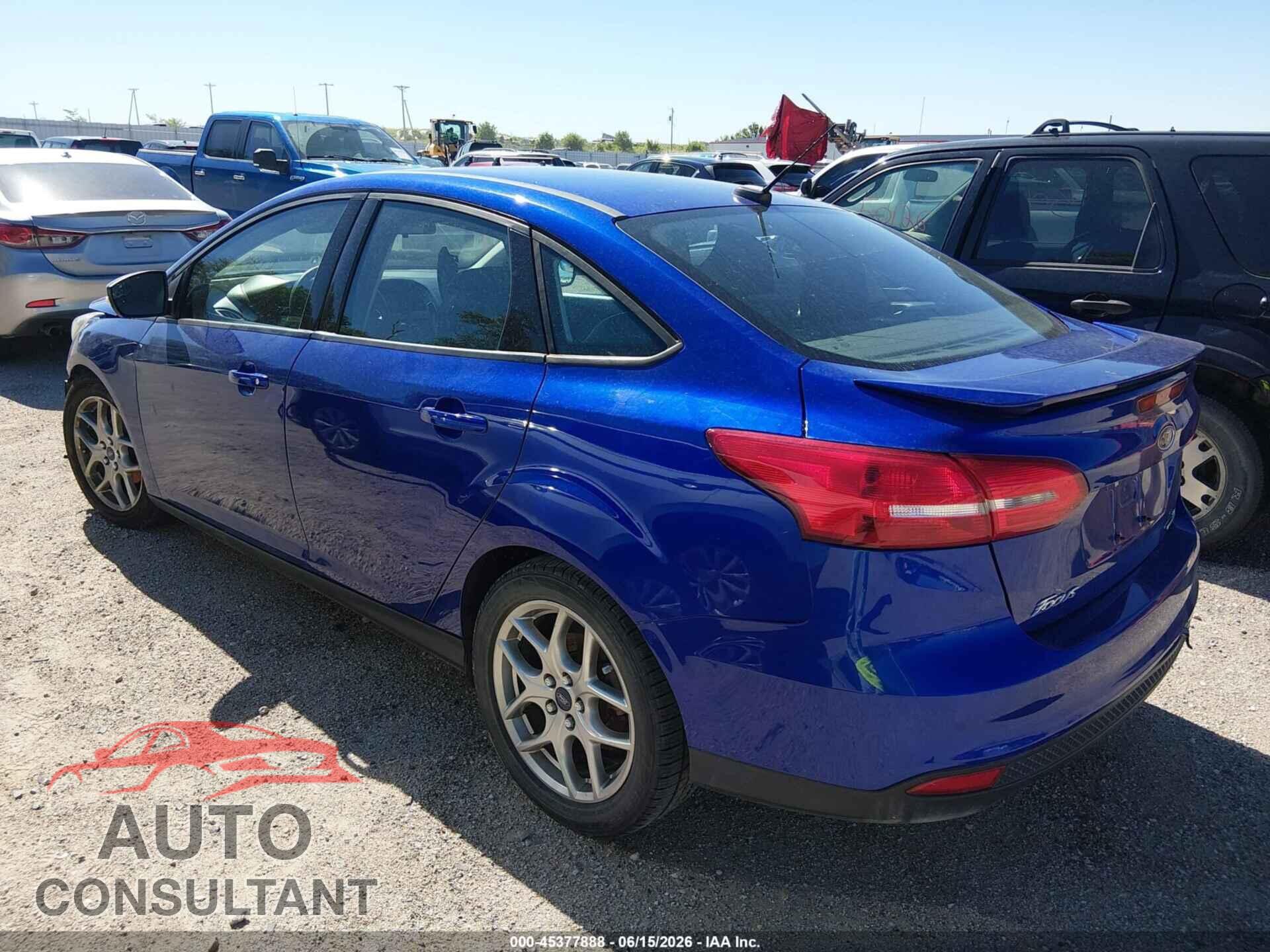 FORD FOCUS 2015 - 1FADP3F25FL342189