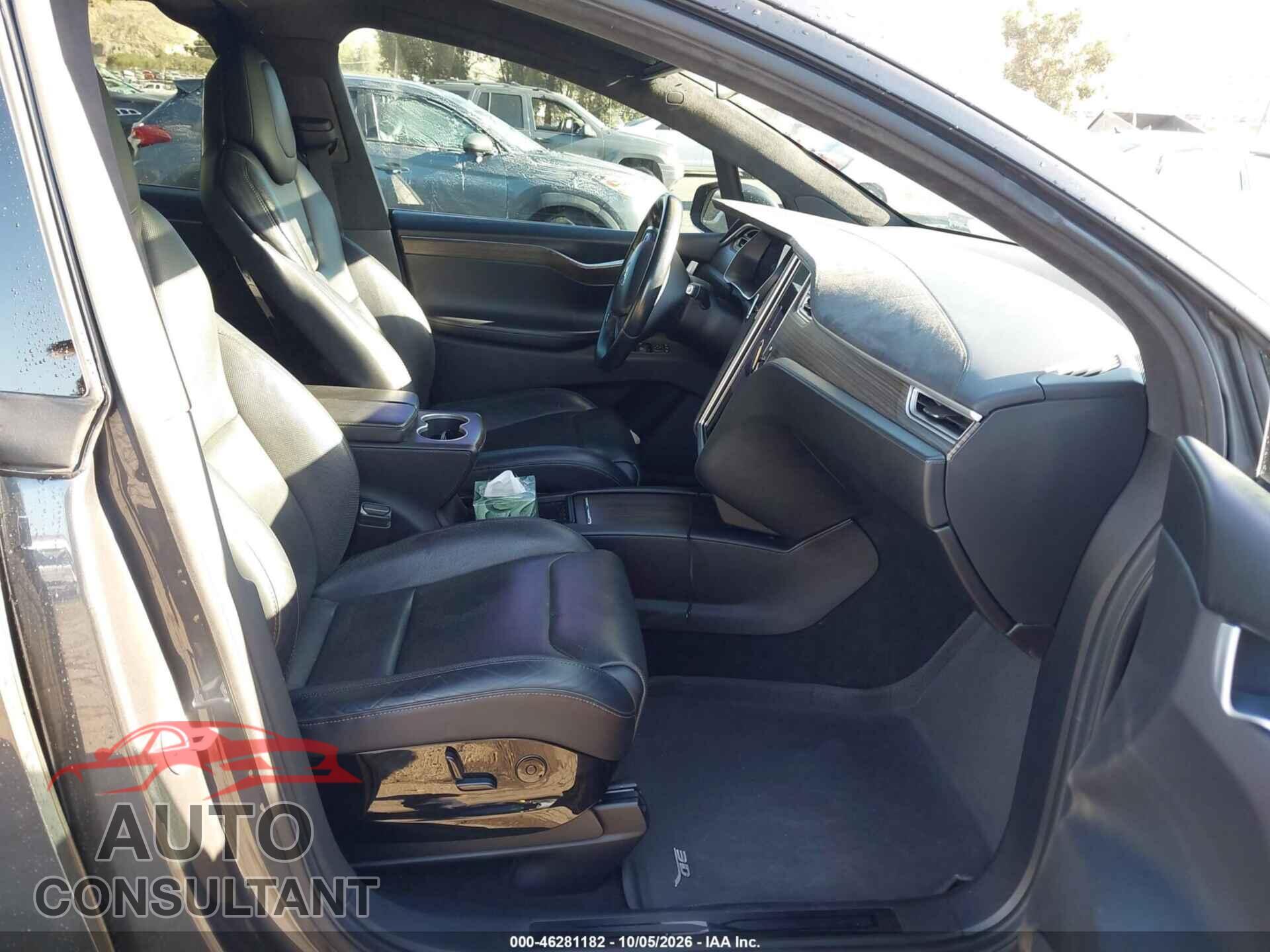 TESLA MODEL X 2016 - 5YJXCBE24GF007881