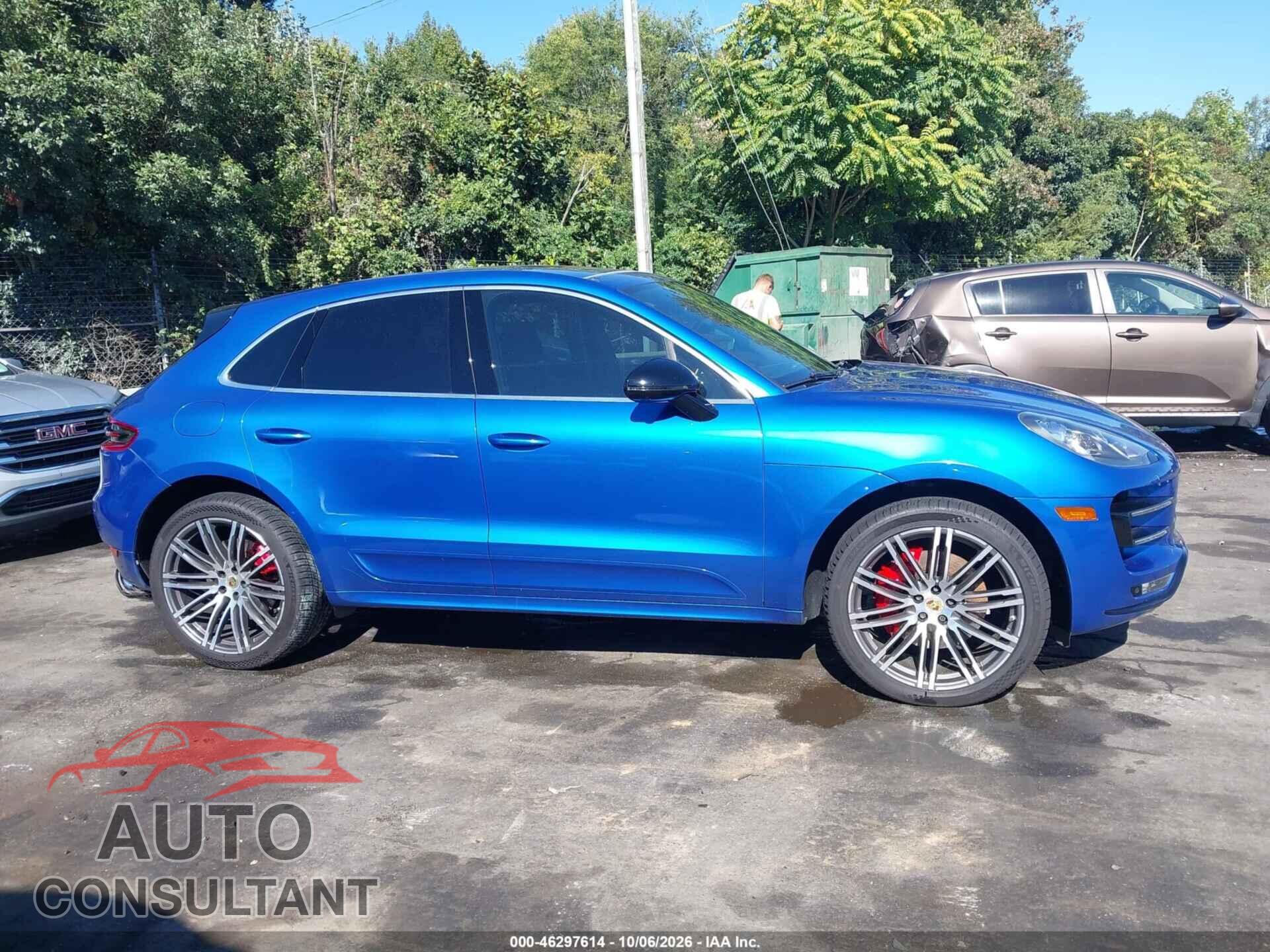 PORSCHE MACAN 2017 - WP1AF2A54HLB60075