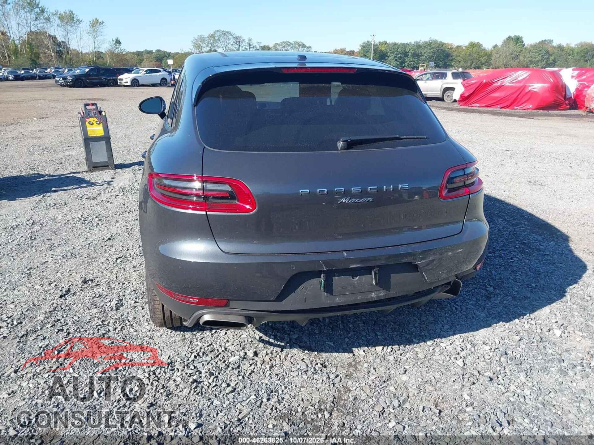 PORSCHE MACAN 2018 - WP1AA2A56JLB21072