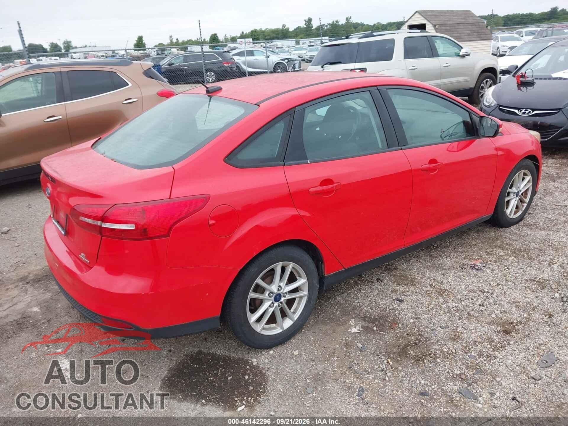 FORD FOCUS 2015 - 1FADP3F24FL209617