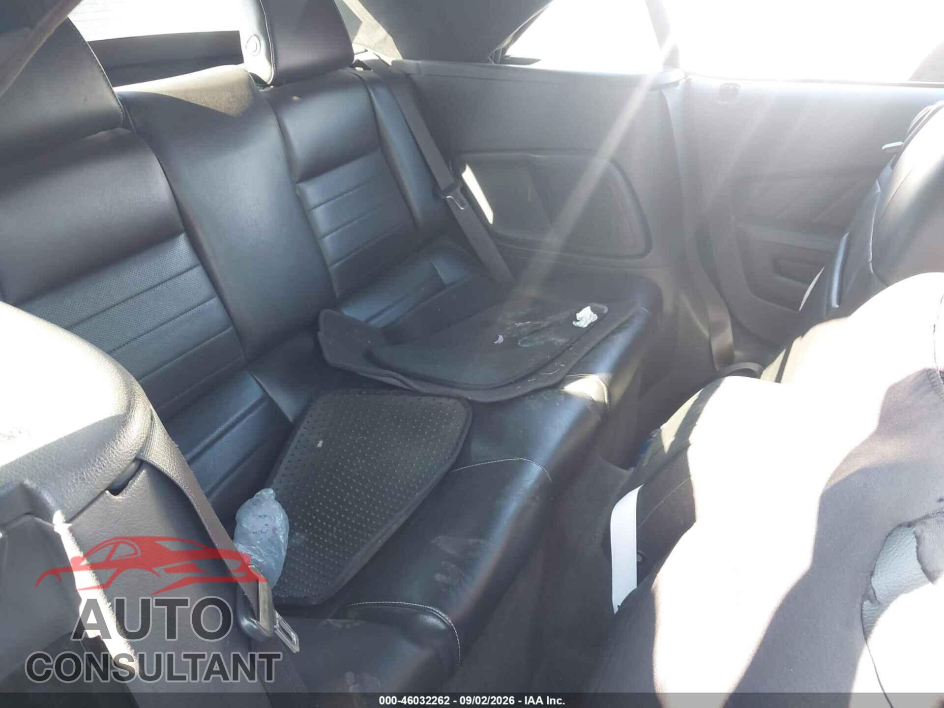 FORD MUSTANG 2014 - 1ZVBP8EM8E5260393