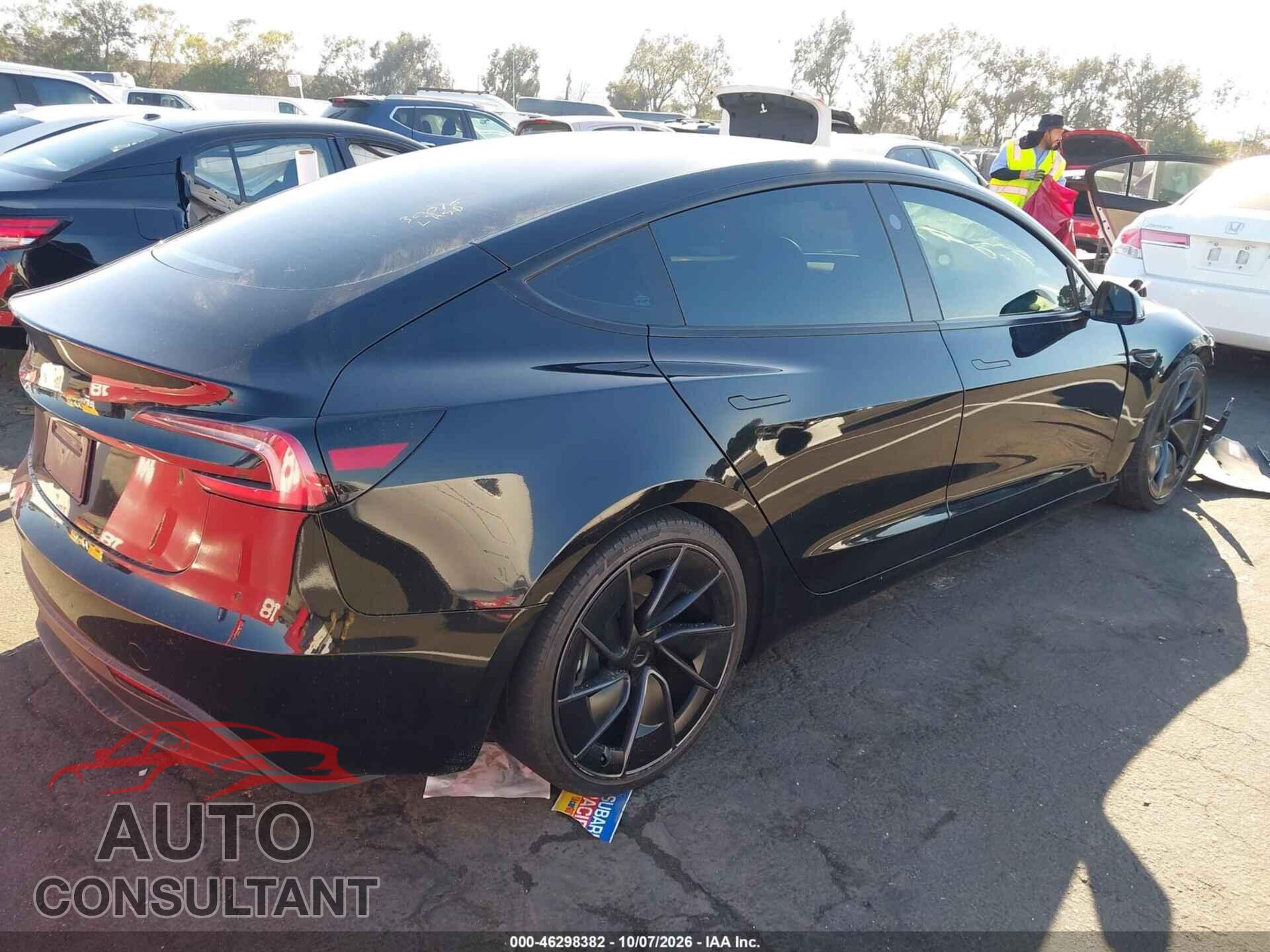 TESLA MODEL 3 2025 - 5YJ3E1EA5SF031741