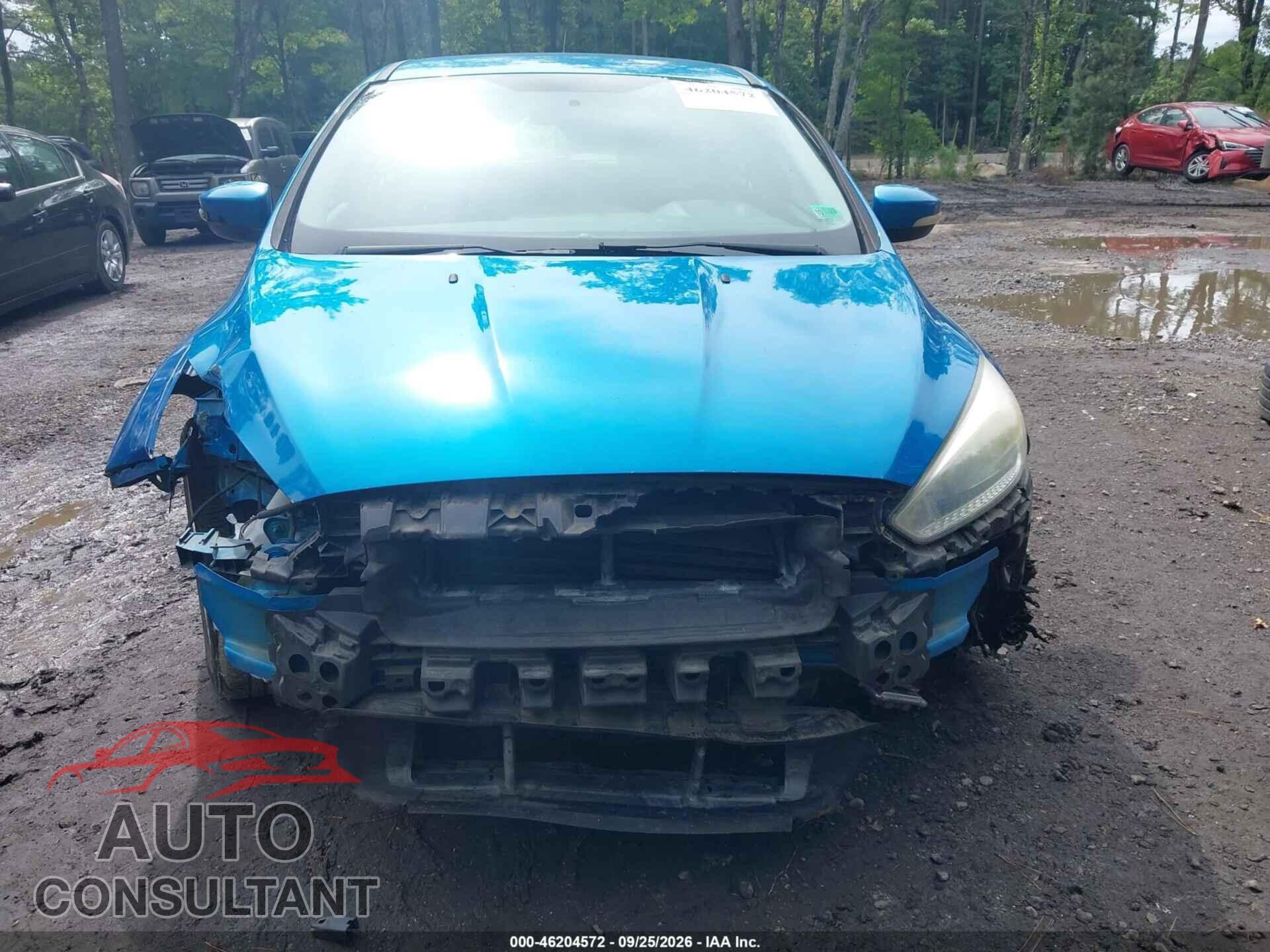 FORD FOCUS 2015 - 1FADP3K2XFL318007