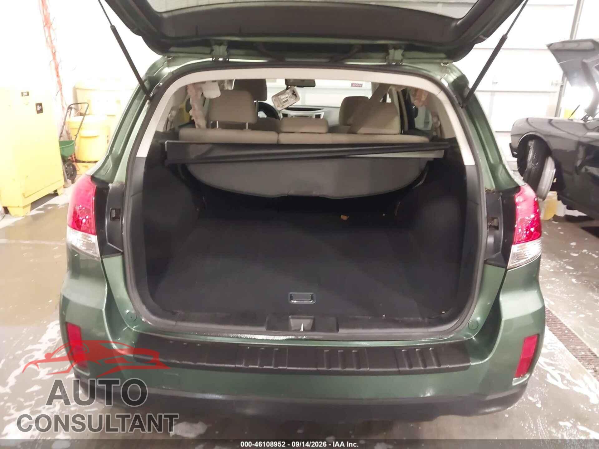 SUBARU OUTBACK 2013 - 4S4BRCCC0D3298331