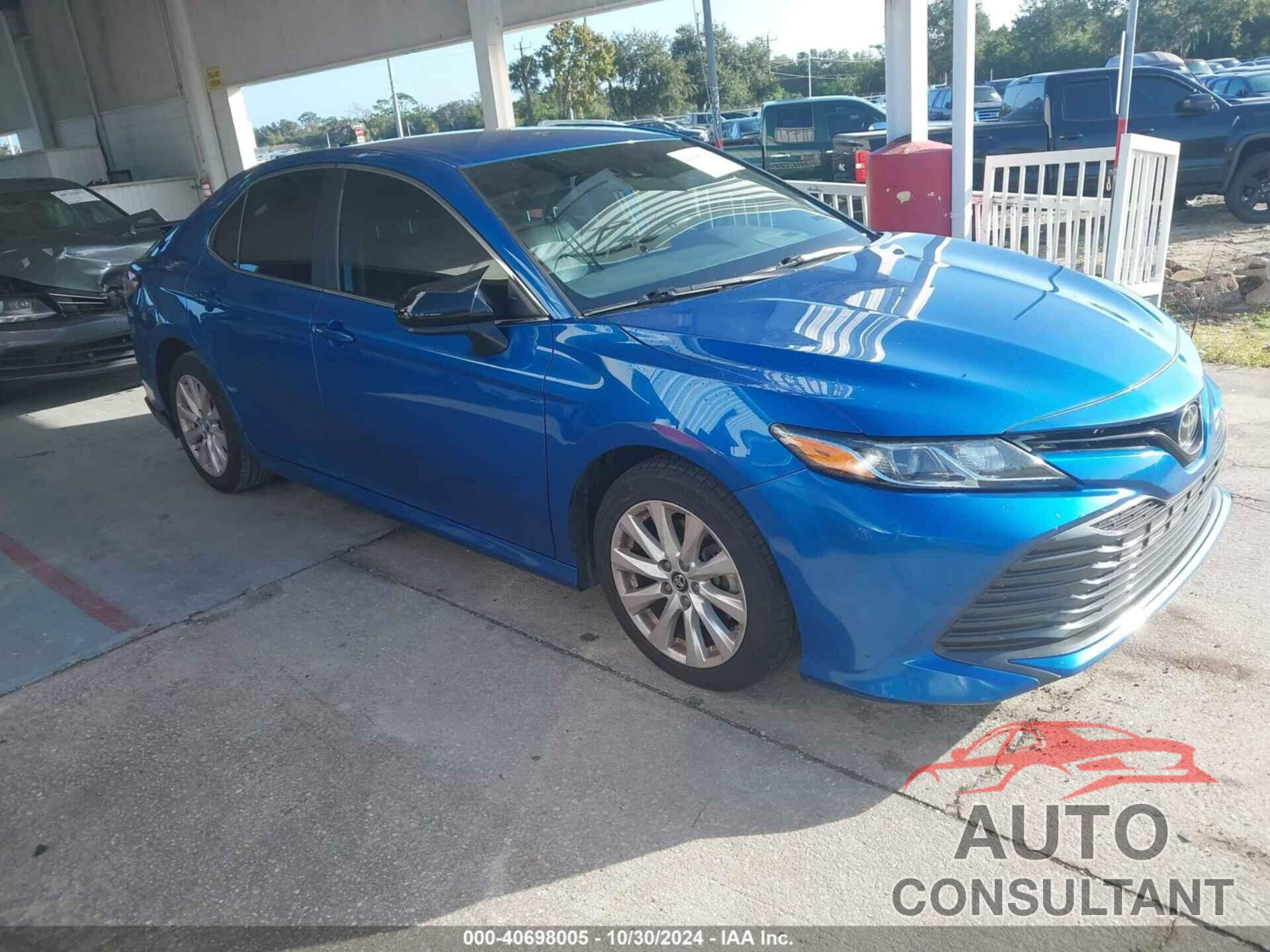 TOYOTA CAMRY 2019 - 4T1B11HK8KU264284