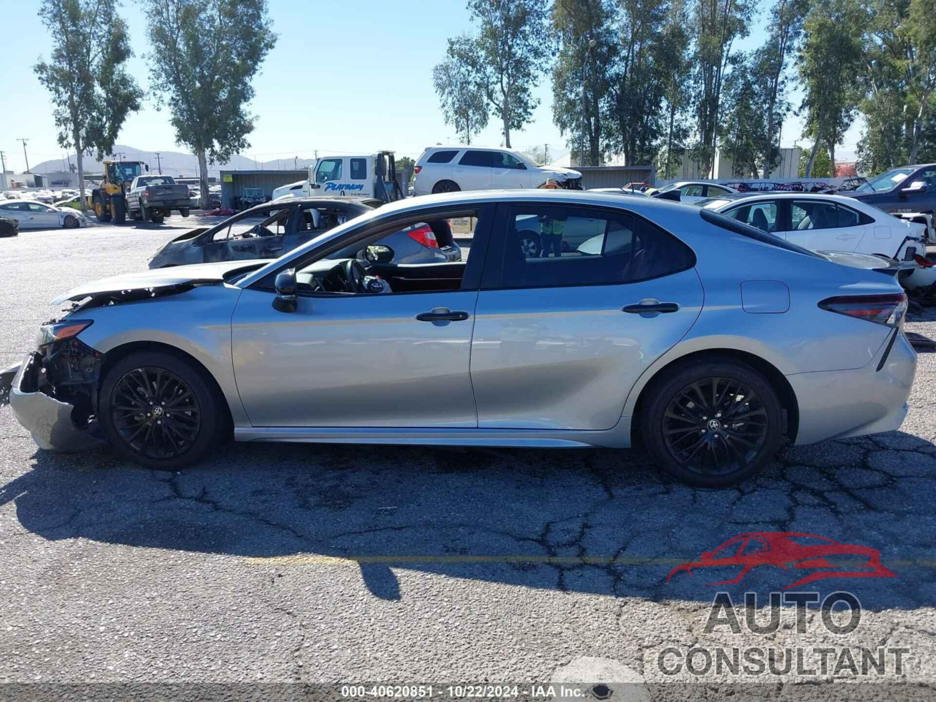 TOYOTA CAMRY 2022 - 4T1G11AK3NU057712