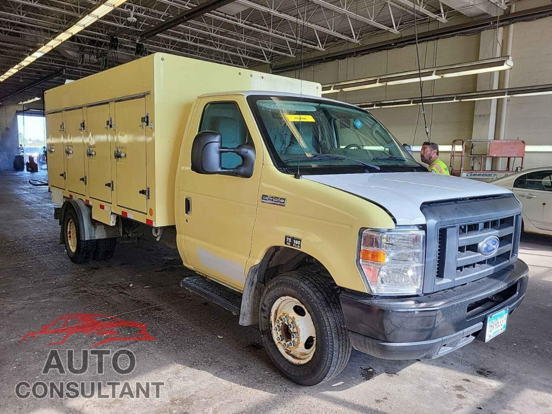 FORD E-450 CUTAWAY 2017 - 1FDXE4FS2HDC69603