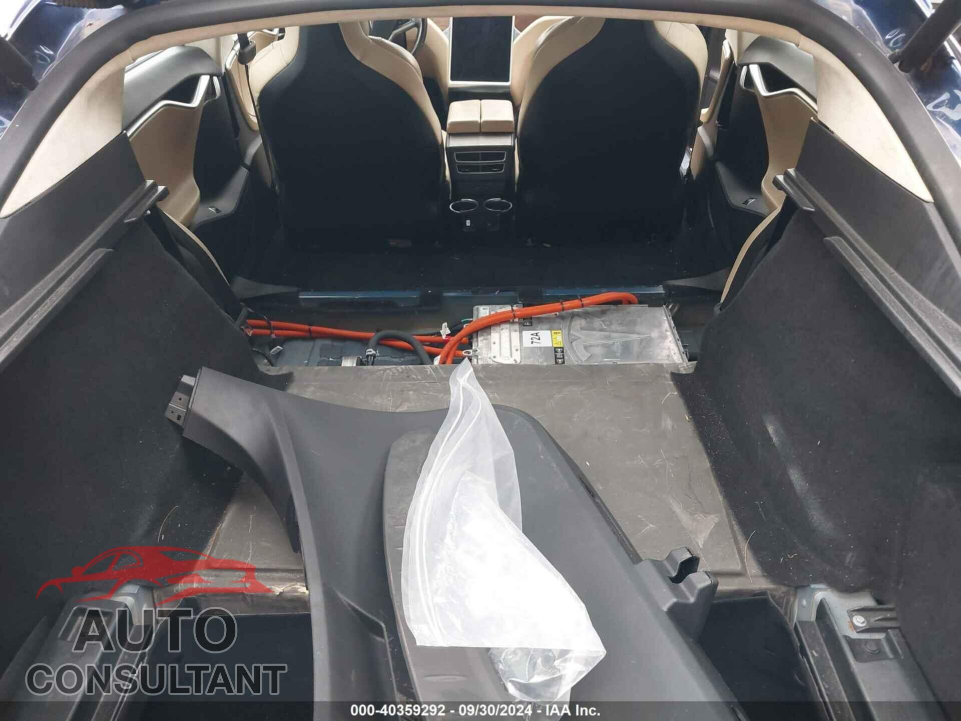 TESLA MODEL S 2017 - 5YJSA1E26HF205566