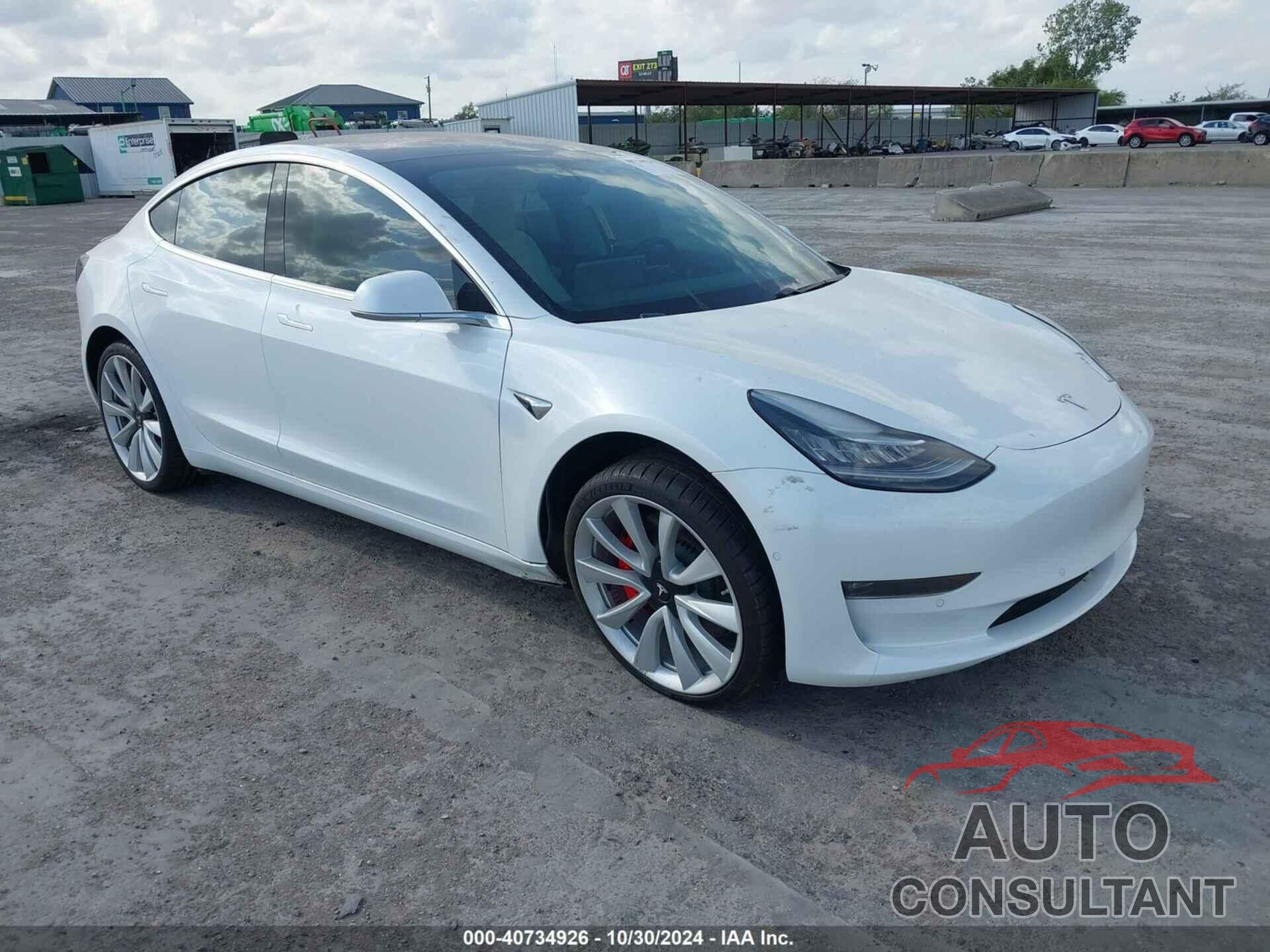 TESLA MODEL 3 2018 - 5YJ3E1EB7JF074503