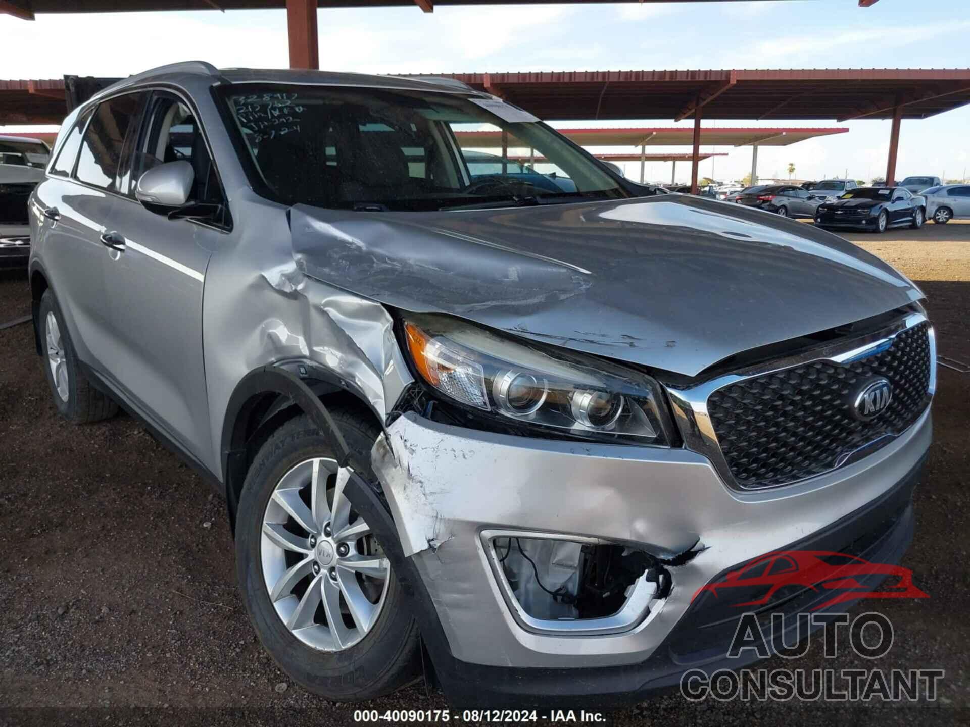 KIA SORENTO 2017 - 5XYPG4A35HG215762