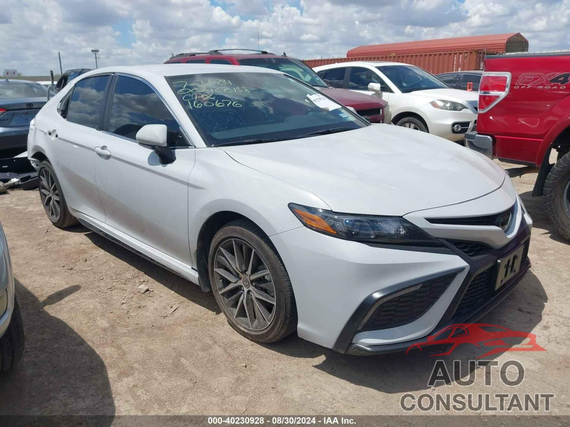 TOYOTA CAMRY 2023 - 4T1G11AKXPU160676