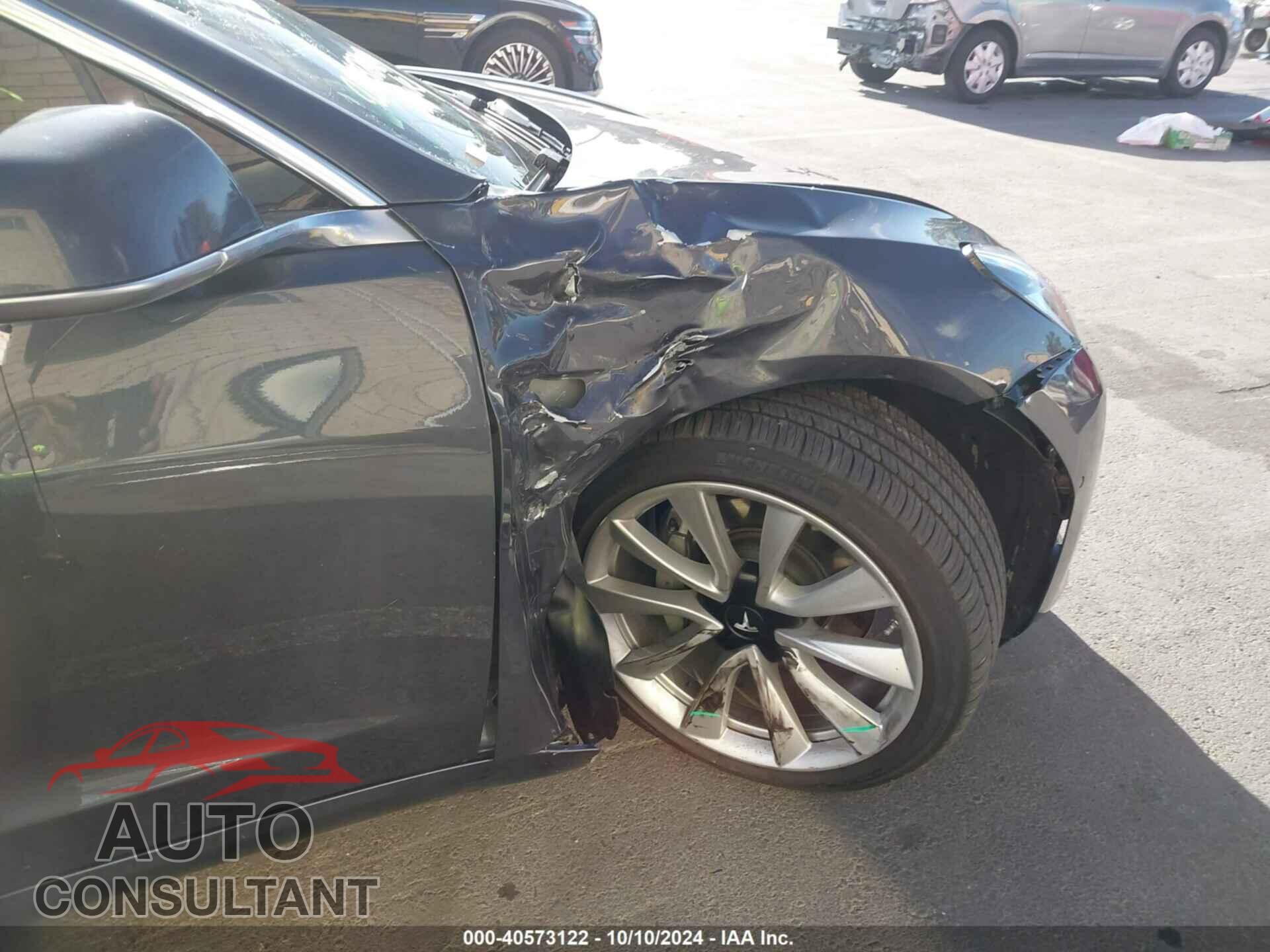TESLA MODEL 3 2018 - 5YJ3E1EA9JF049741