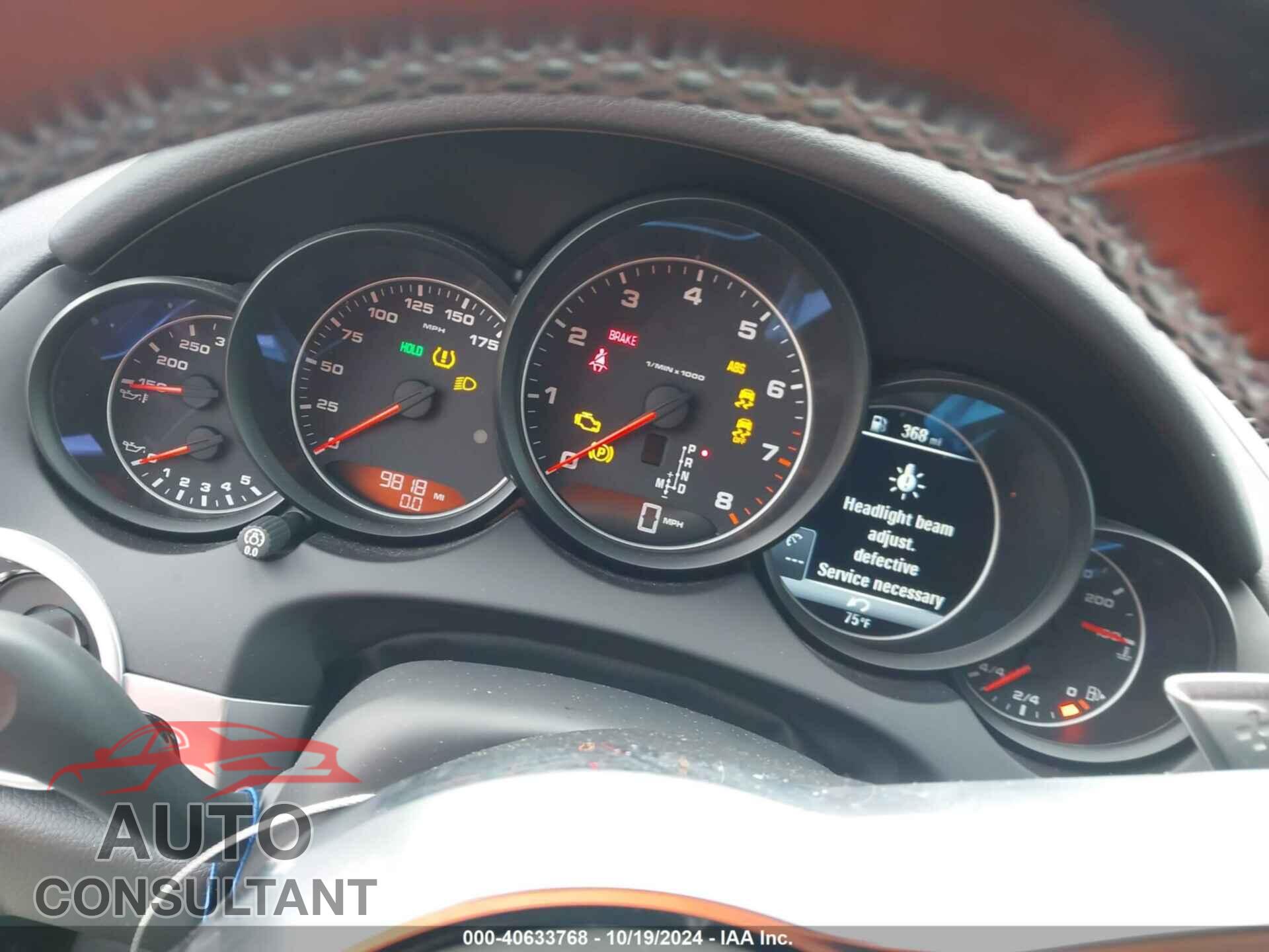 PORSCHE CAYENNE 2018 - WP1AA2A29JKA02122