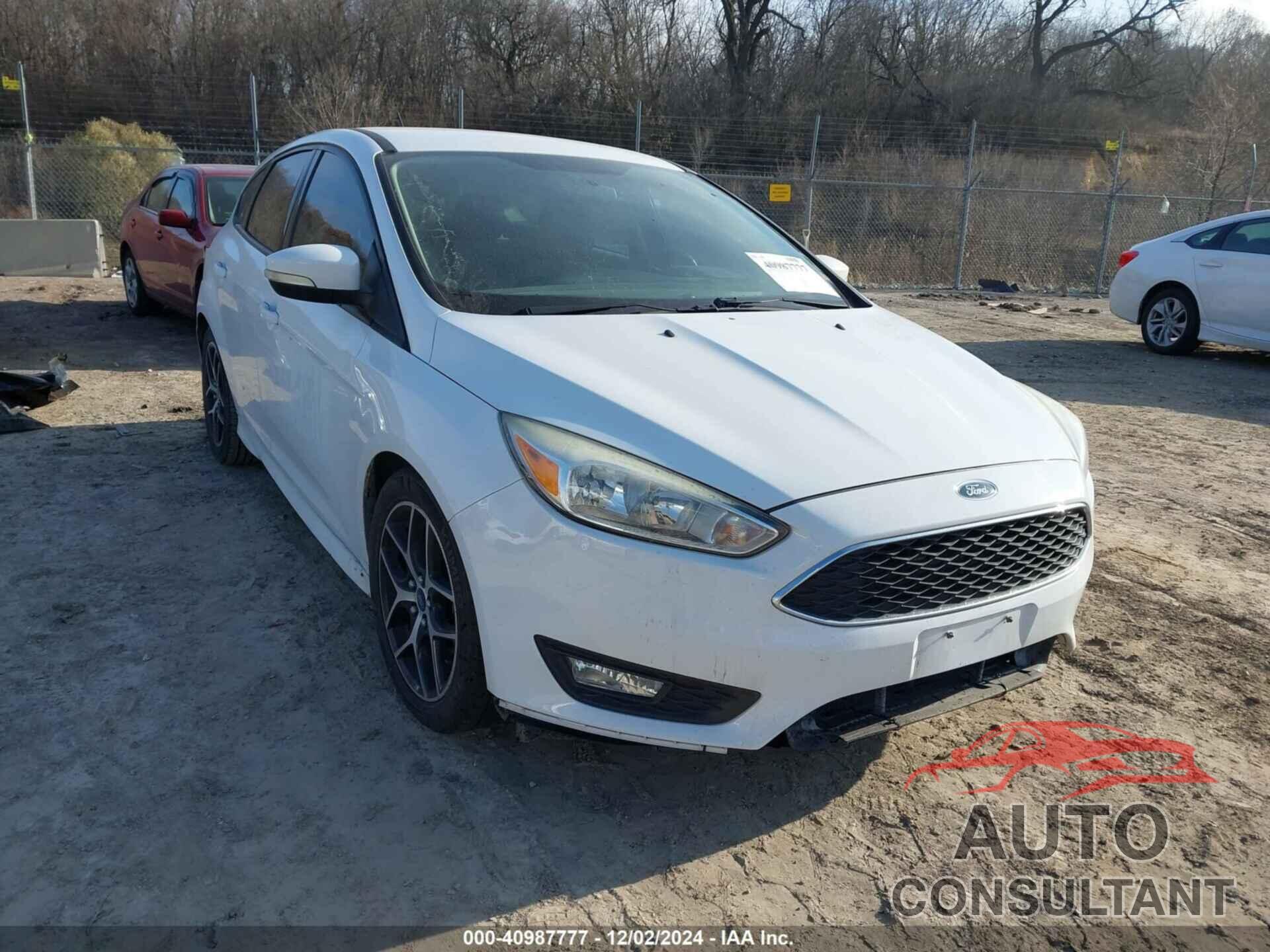 FORD FOCUS 2016 - 1FADP3K29GC212231