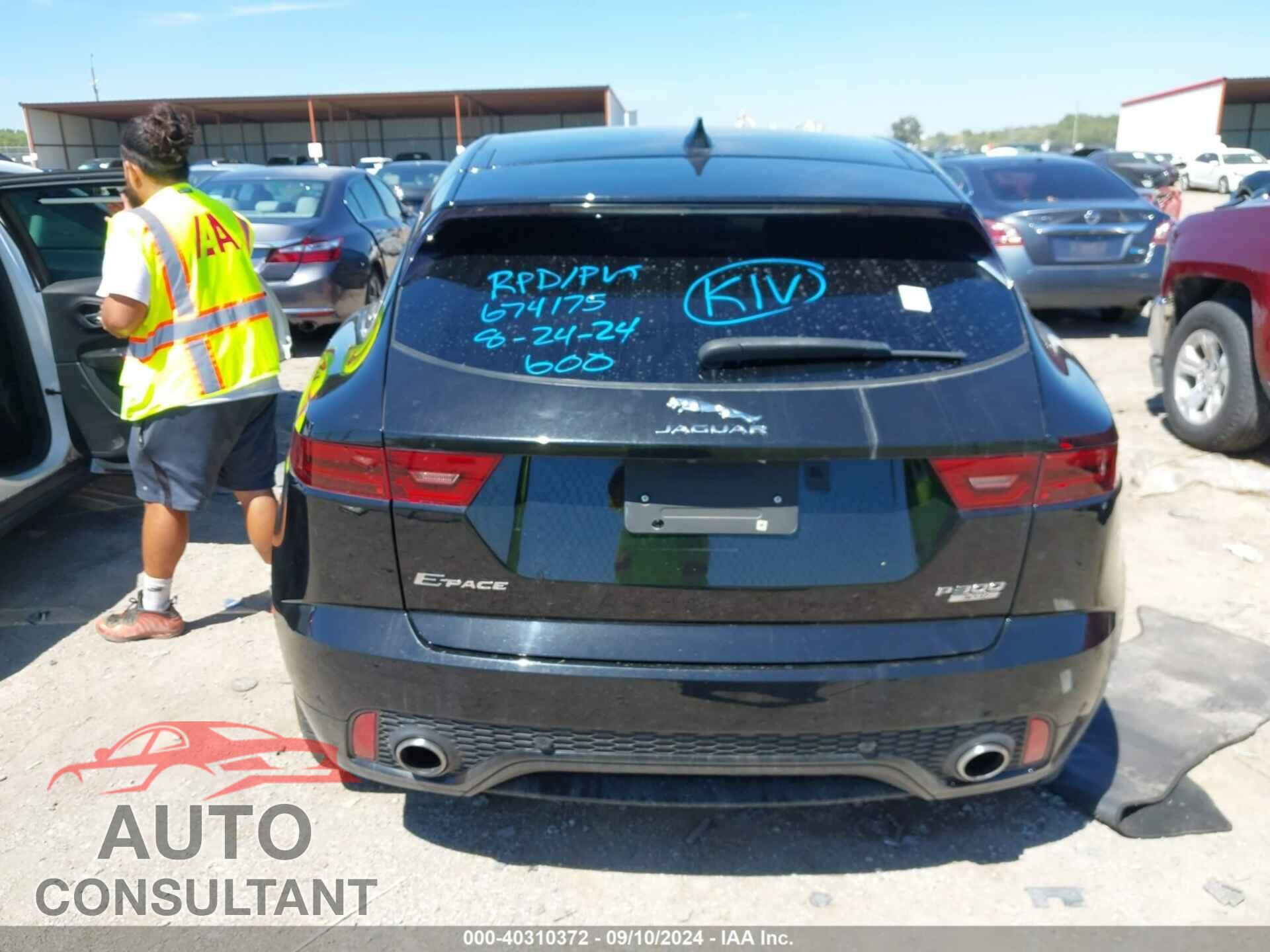 JAGUAR E-PACE 2018 - SADFL2GX2J1Z08515