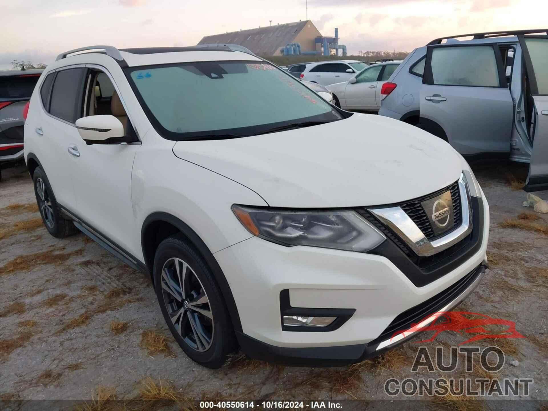 NISSAN ROGUE 2017 - 5N1AT2MT4HC847069