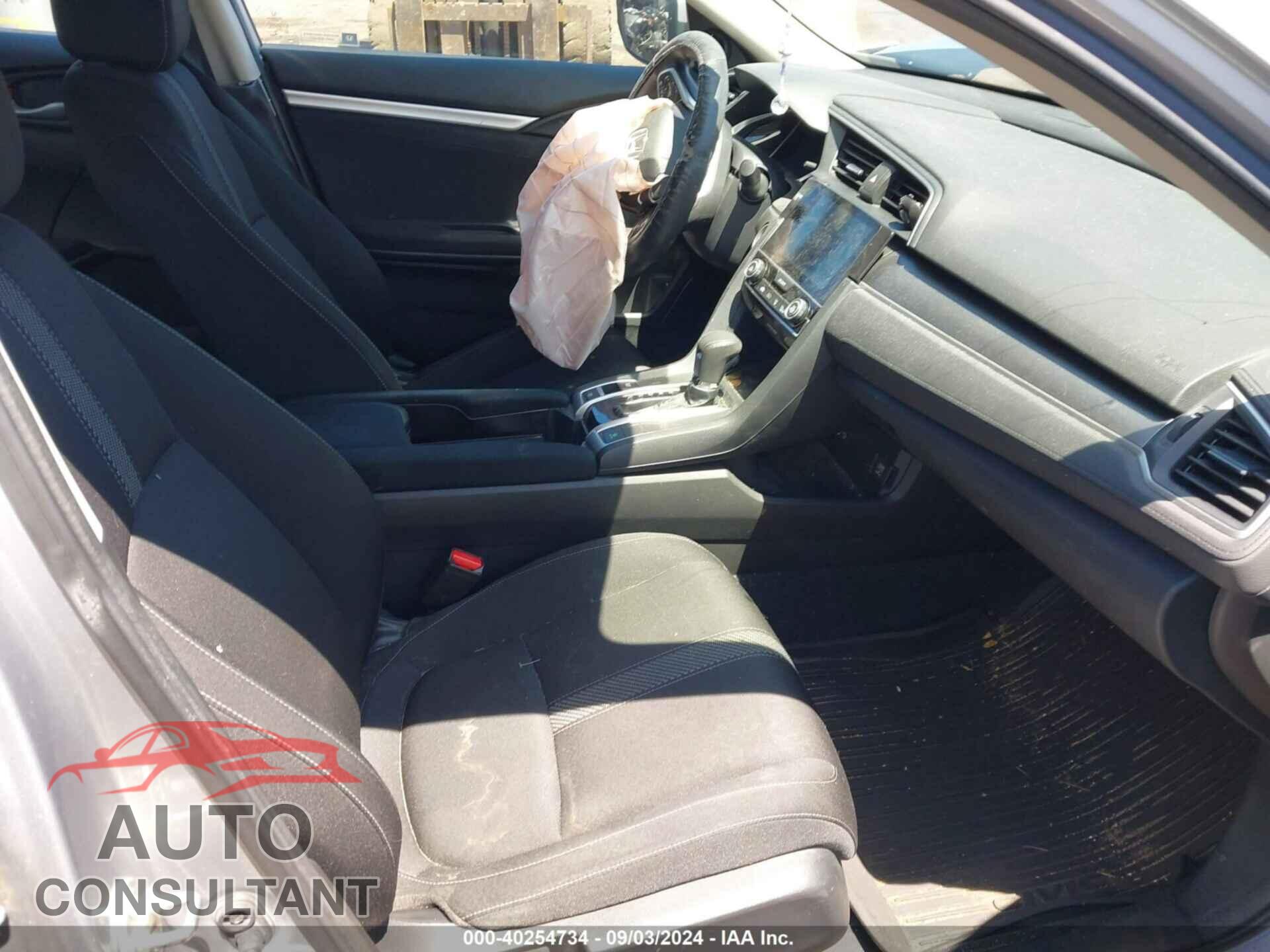 HONDA CIVIC 2018 - 2HGFC2F71JH503732