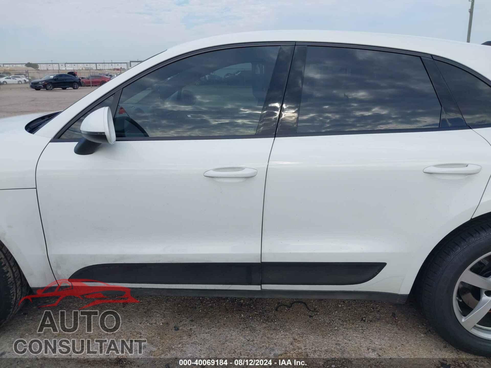 PORSCHE MACAN 2019 - WP1AA2A5XKLB03689