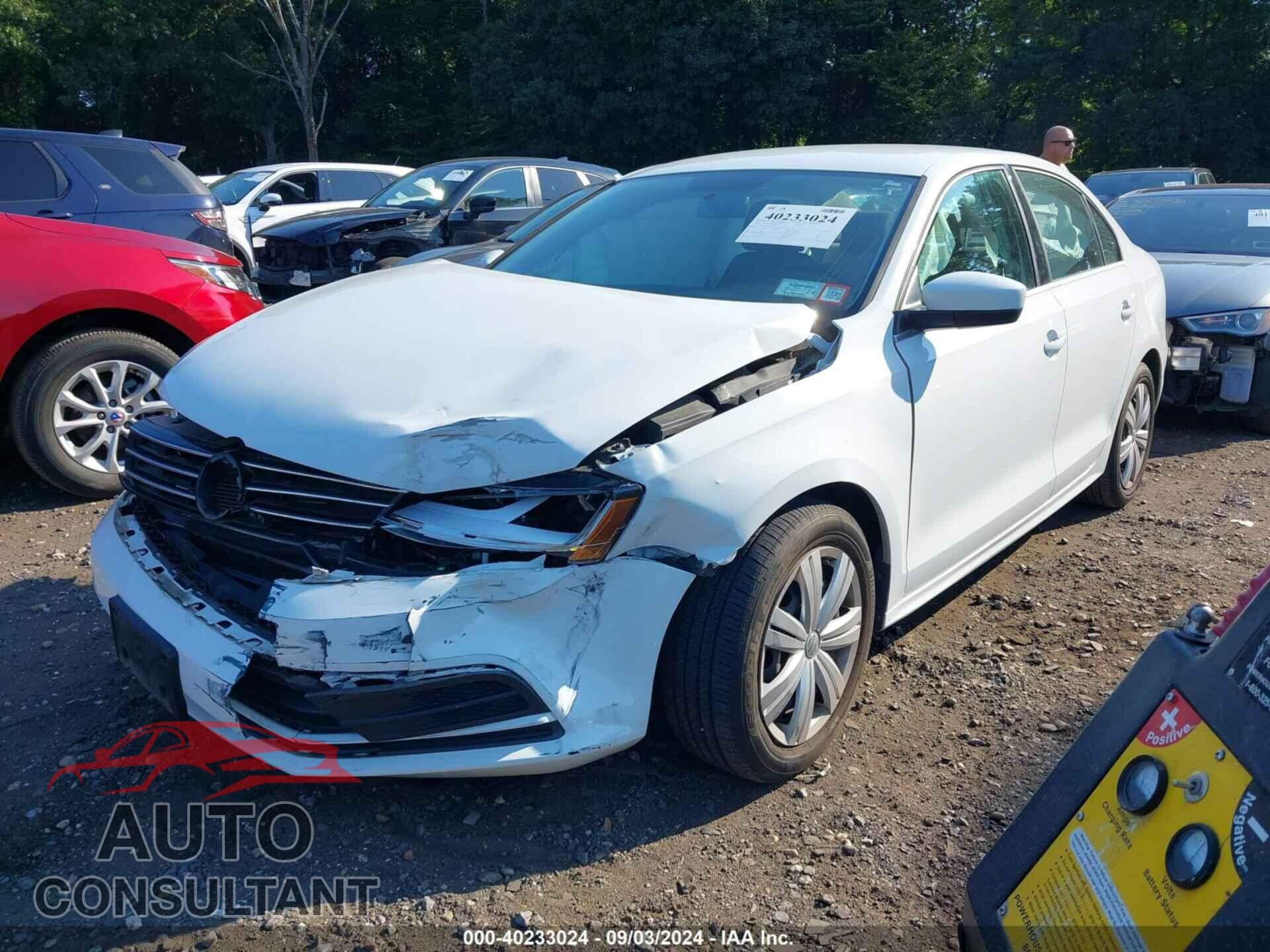VOLKSWAGEN JETTA 2017 - 3VW2B7AJ2HM326018