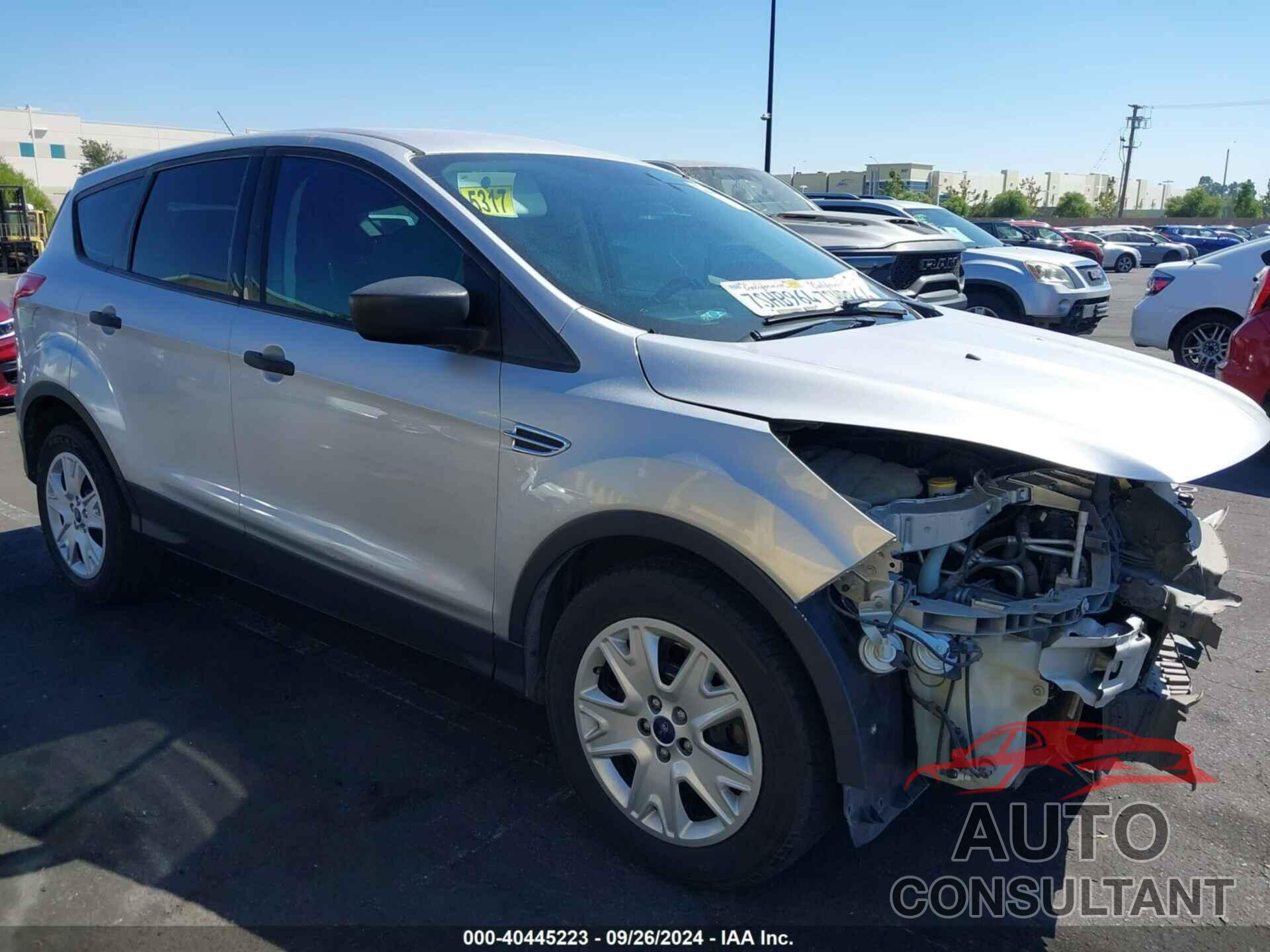 FORD ESCAPE 2016 - 1FMCU0F75GUC44201