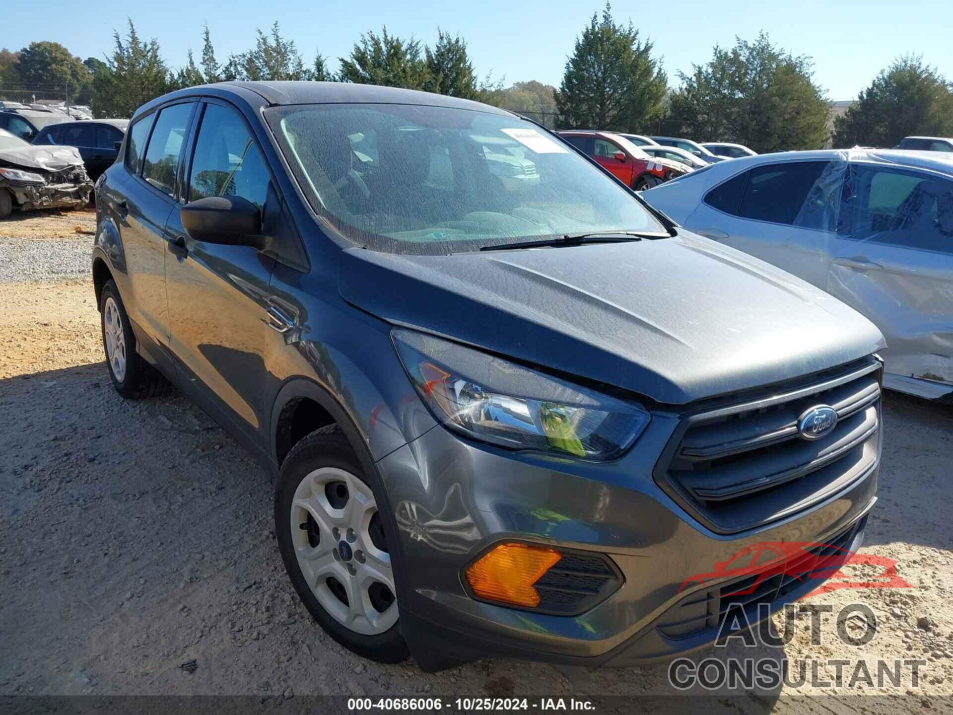 FORD ESCAPE 2018 - 1FMCU0F79JUA01871